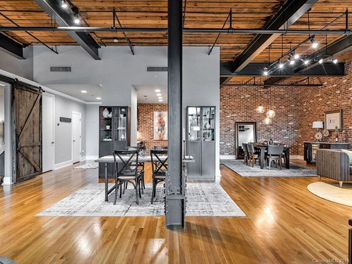 310 Arlington Ave unit 310 open