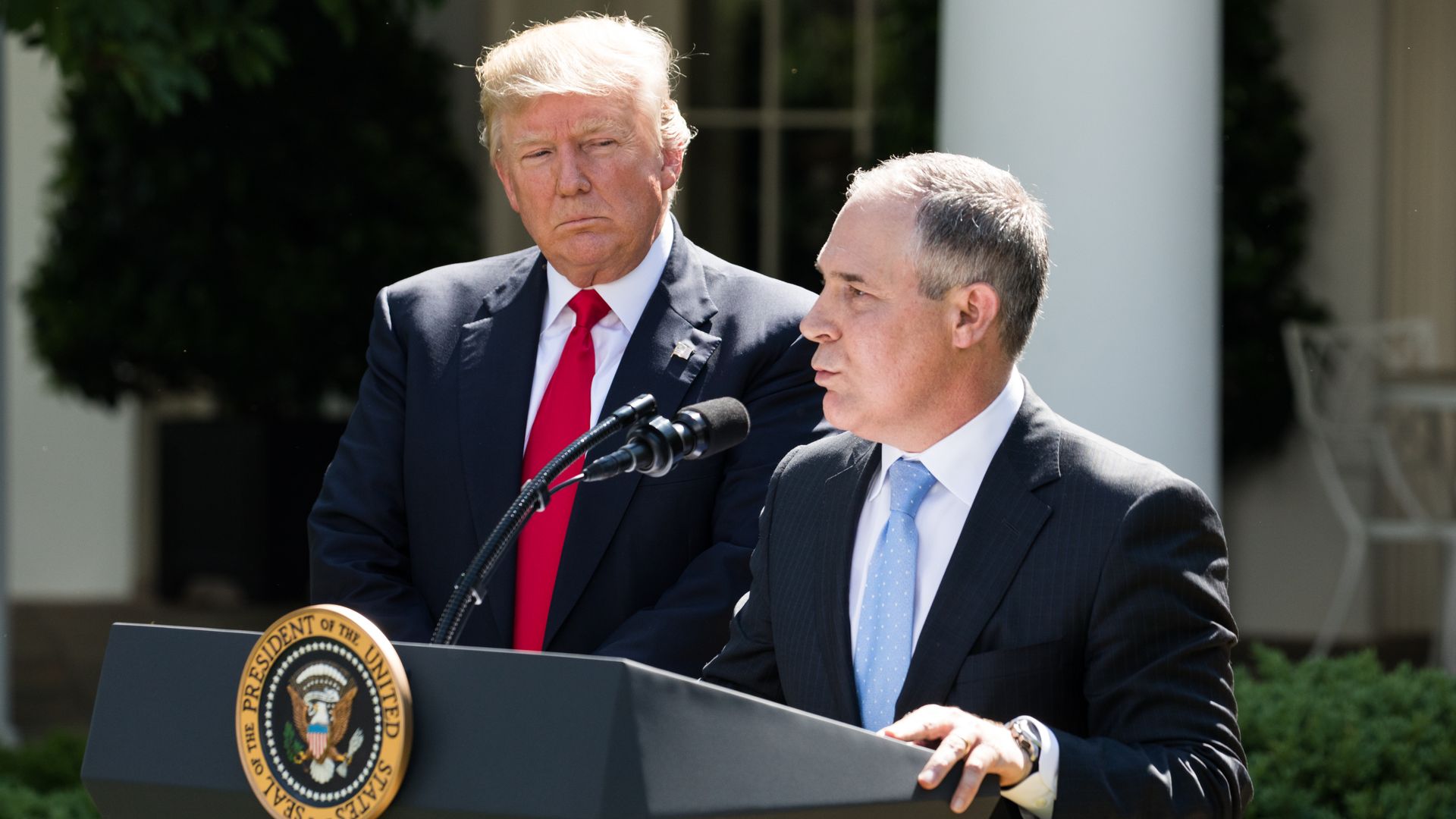 Trump looks at Pruitt with some side eye as Pruitt speaks at the White House