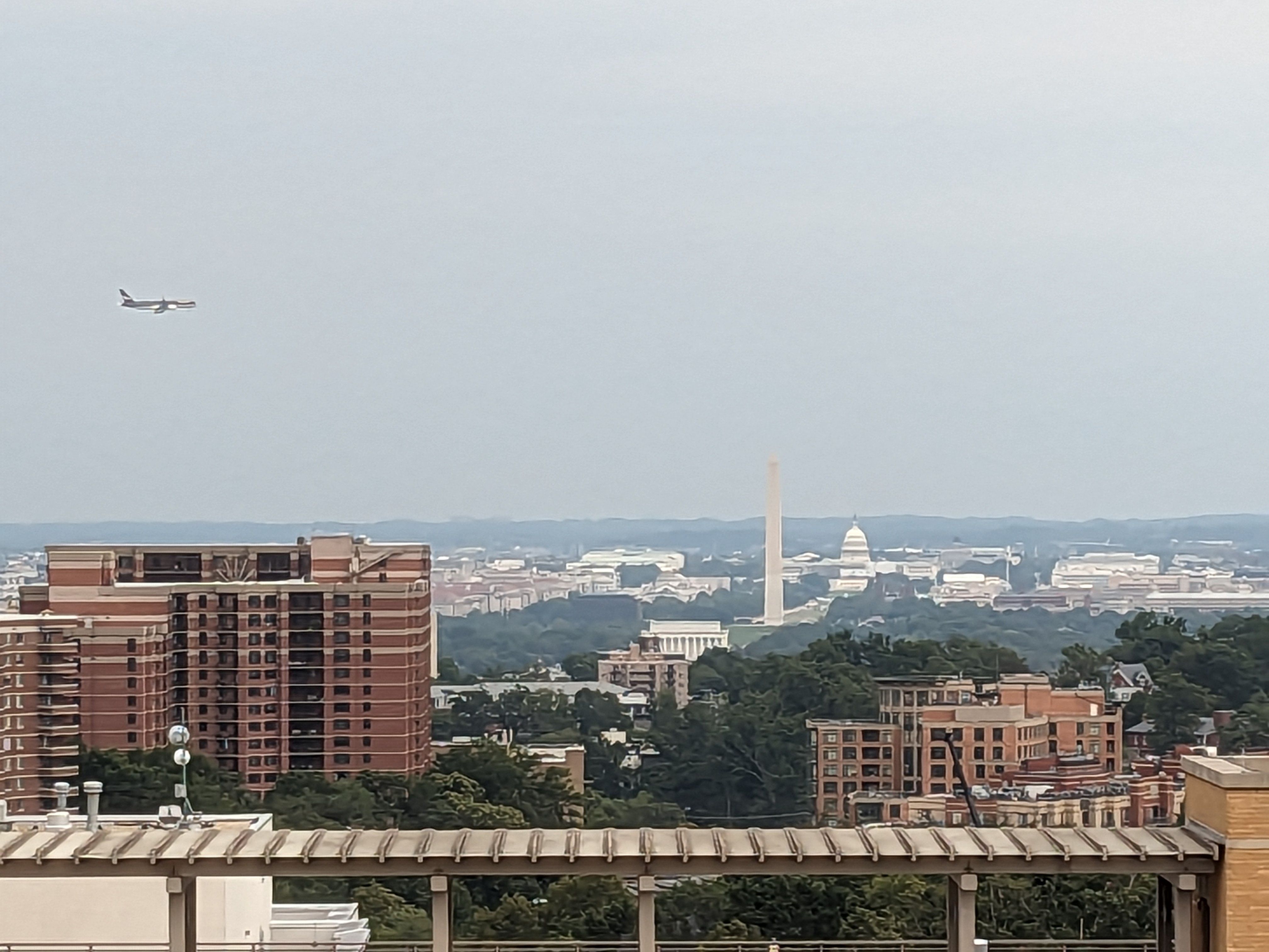 Trump's plane viewed from Arlington