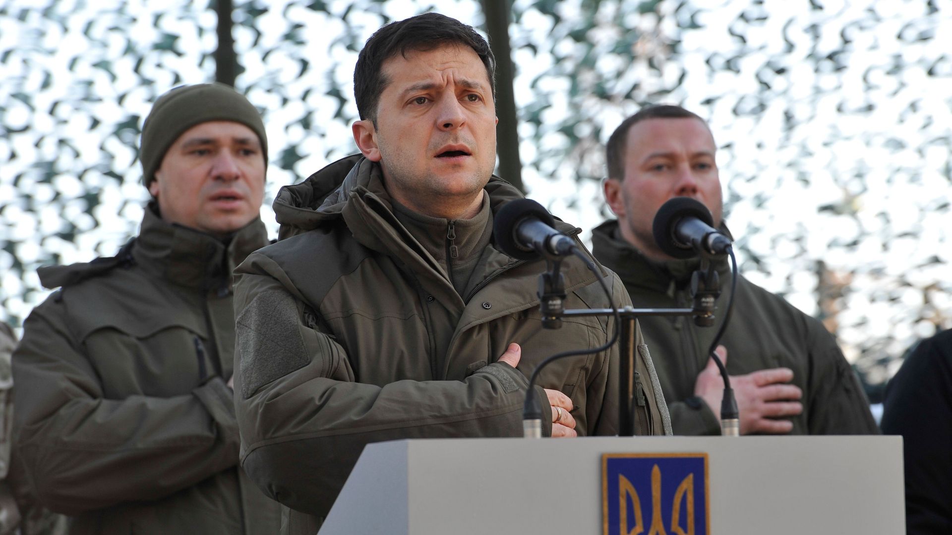 Ukrainian President Volodymyr Zelensky meeting servicemen
