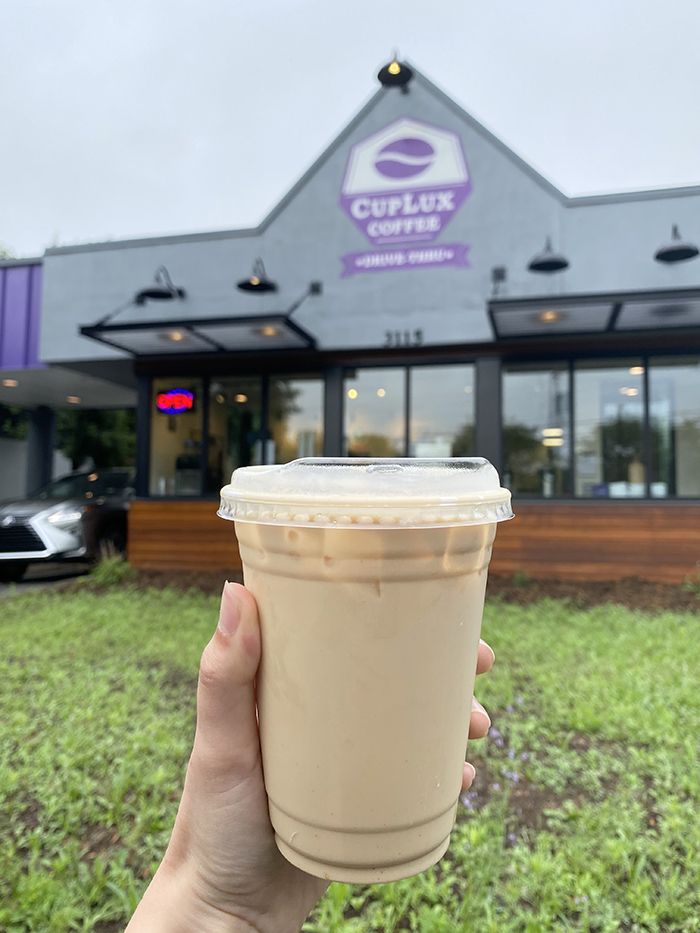 cuplux latte iced caramel