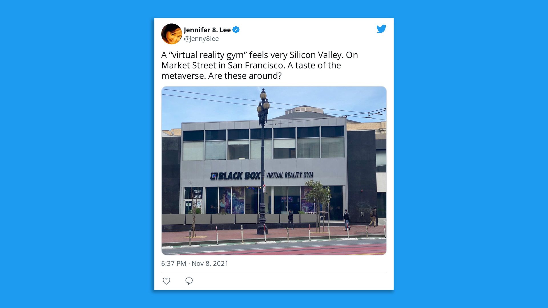Screenshot of a tweet with a photo of a virtual reality gym in San Francisco