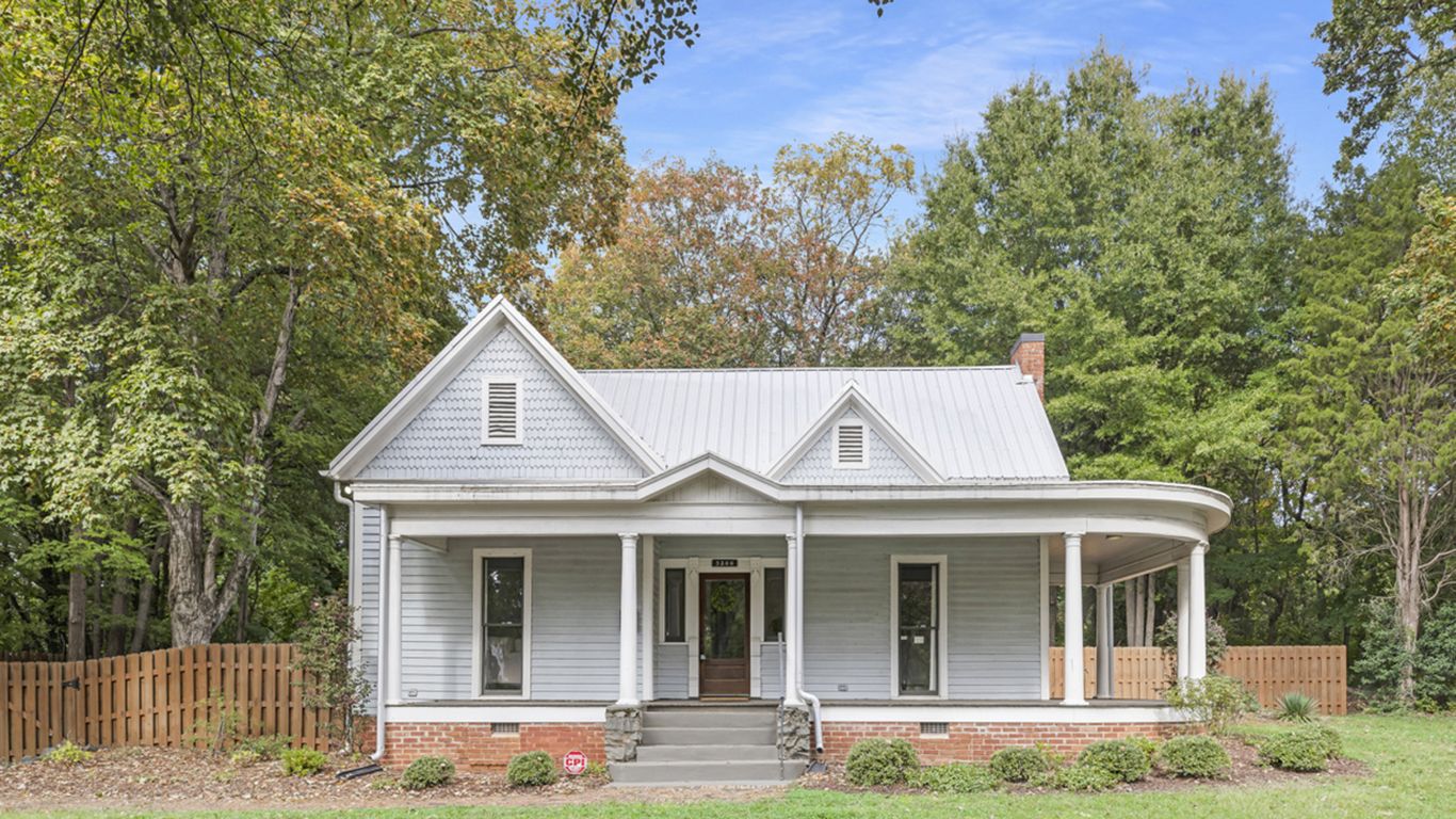 Live in a Charlotte historic landmark, one of the city’s oldest homes