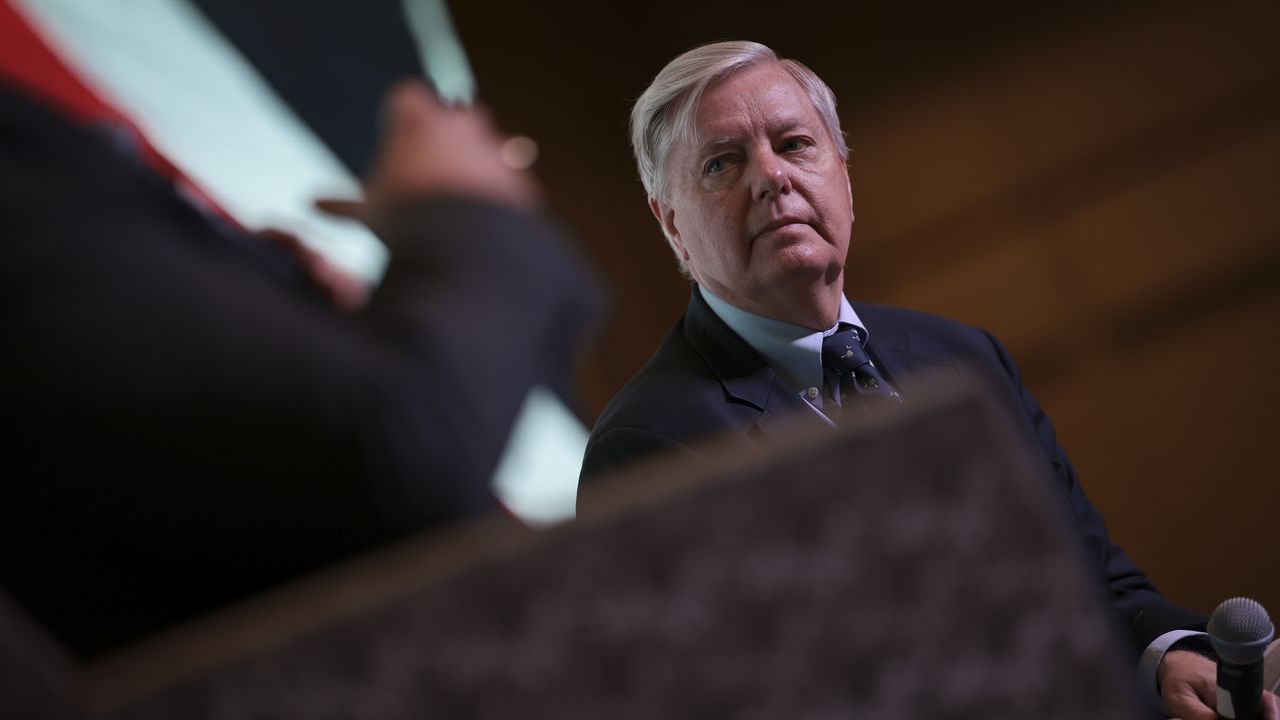 Sen. Lindsey Graham admonished in rare move by Senate ethics panel