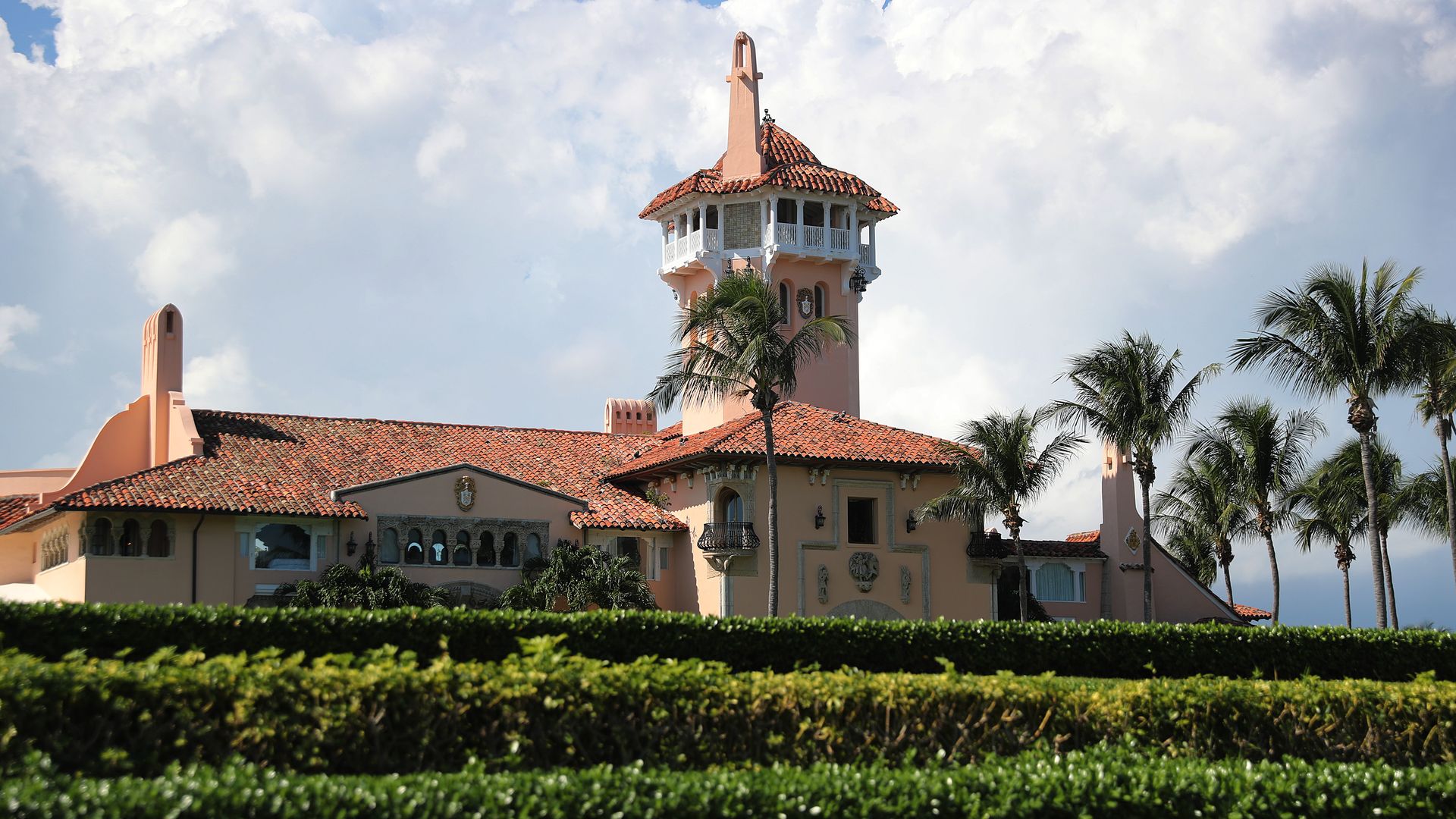 Mar-a-lago in florida