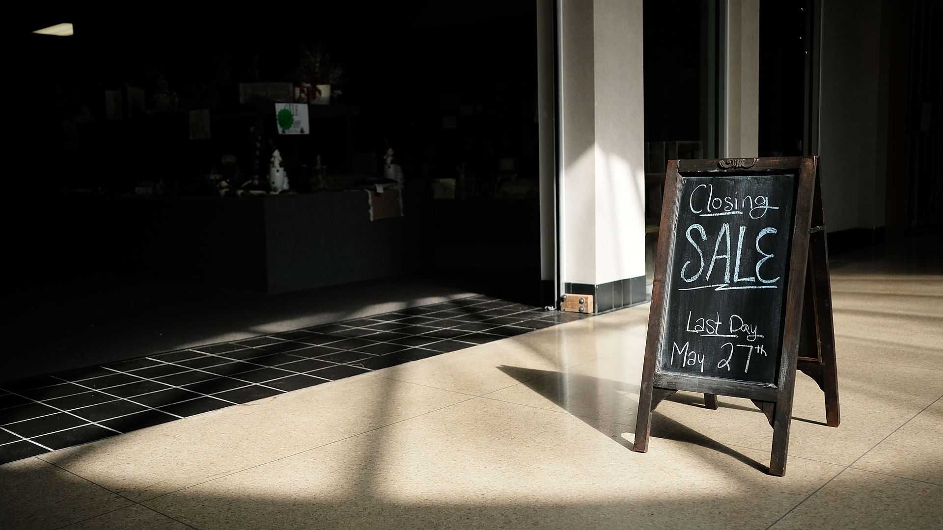 Another report that e-commerce is larger than thought