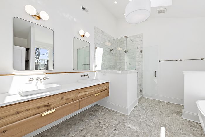 2020 Finalist- Modern Farmhouse bathroom