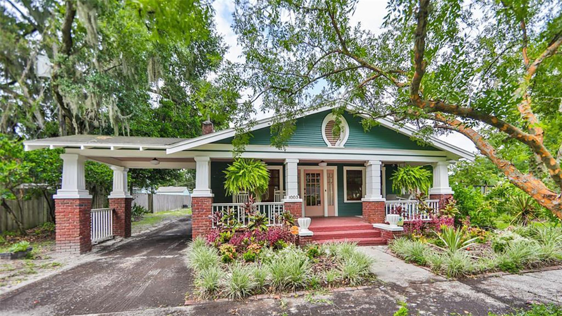 axios tampa bay hot homes