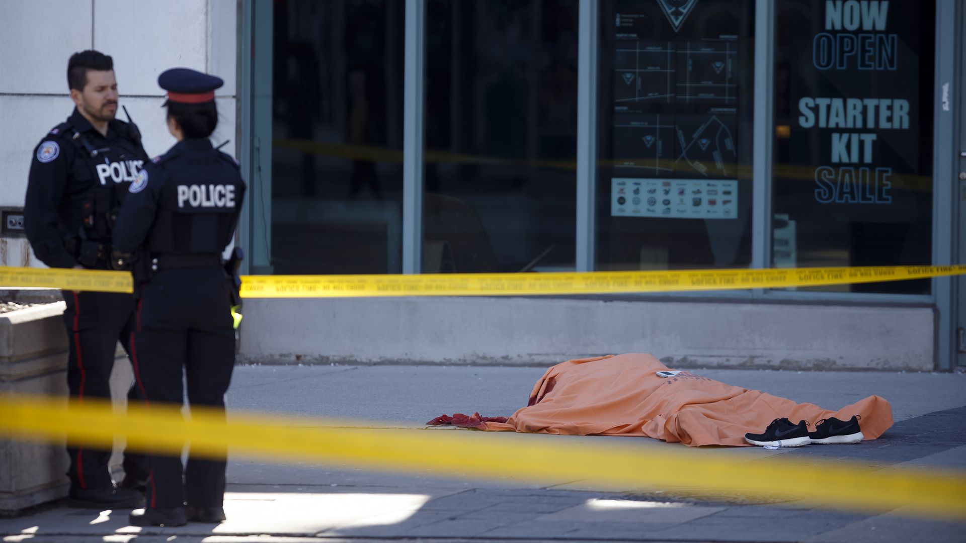 At least 10 dead, 15 injured after van hits pedestrians in Toronto - Axios1920 x 1080