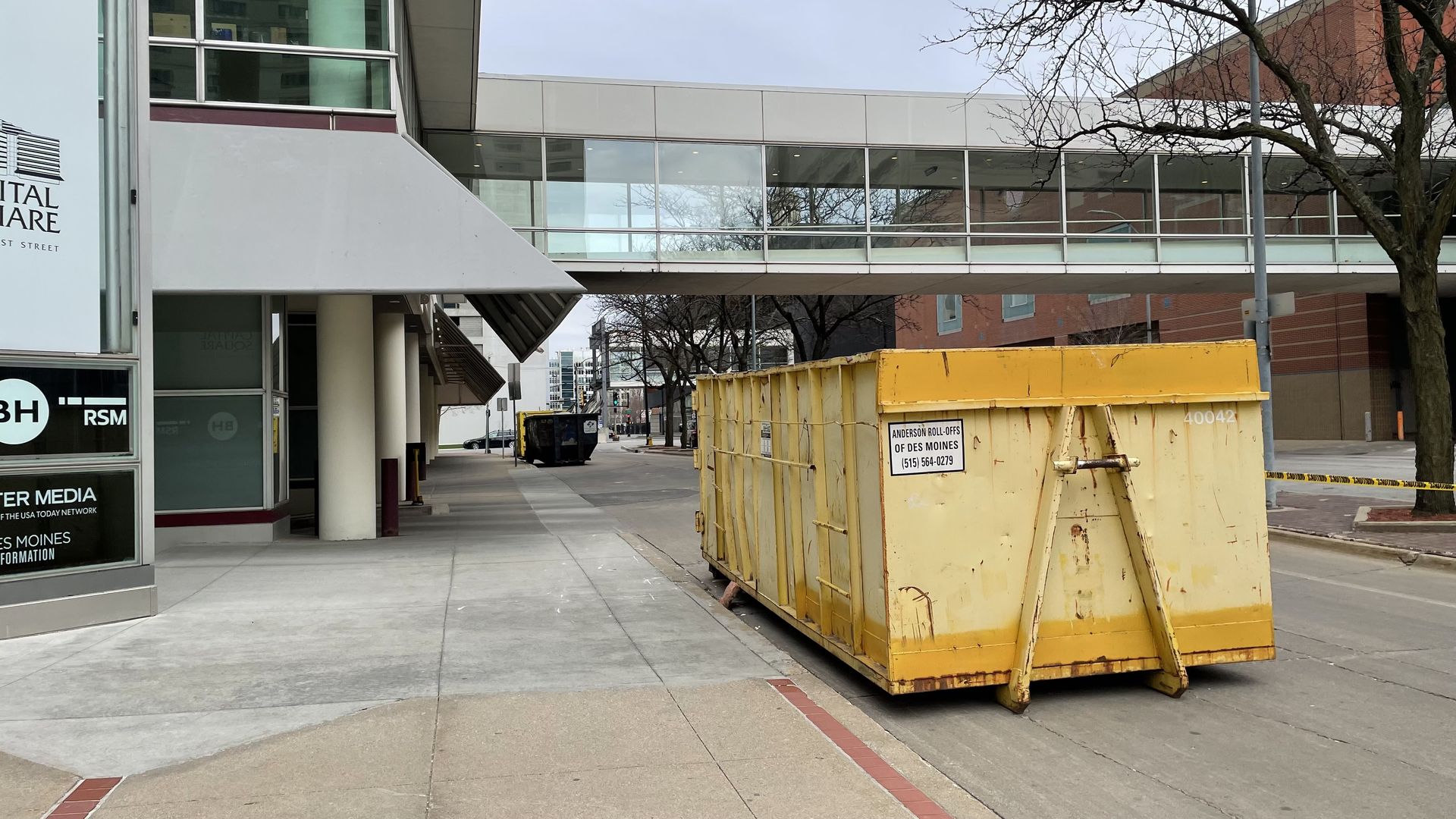 A photo of a dumpster.