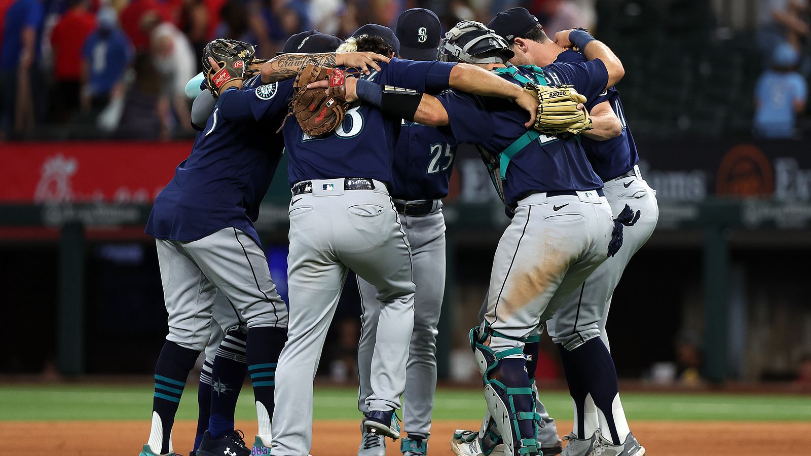 Julio Rodriguez of the Seattle Mariners celebrates with the team's News  Photo - Getty Images