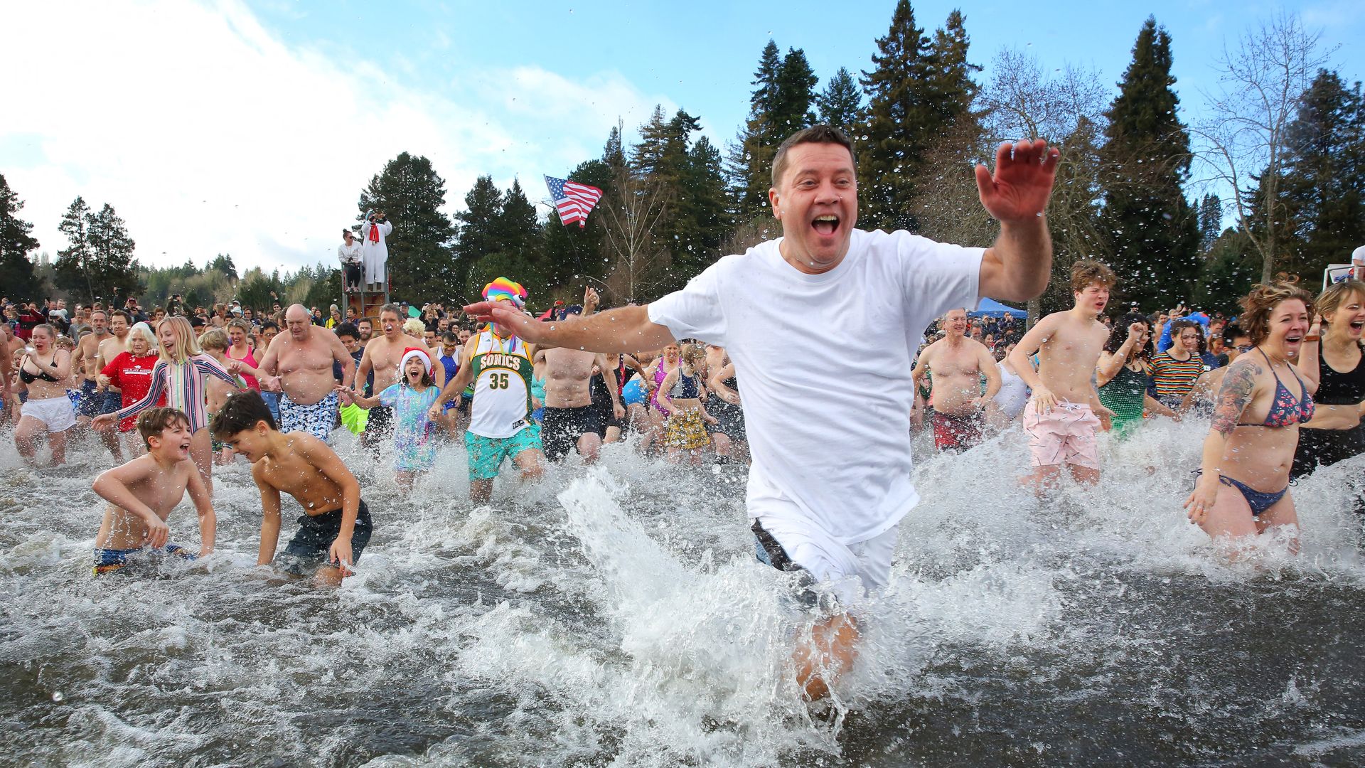 Polar bear plunges near Seattle Axios Seattle