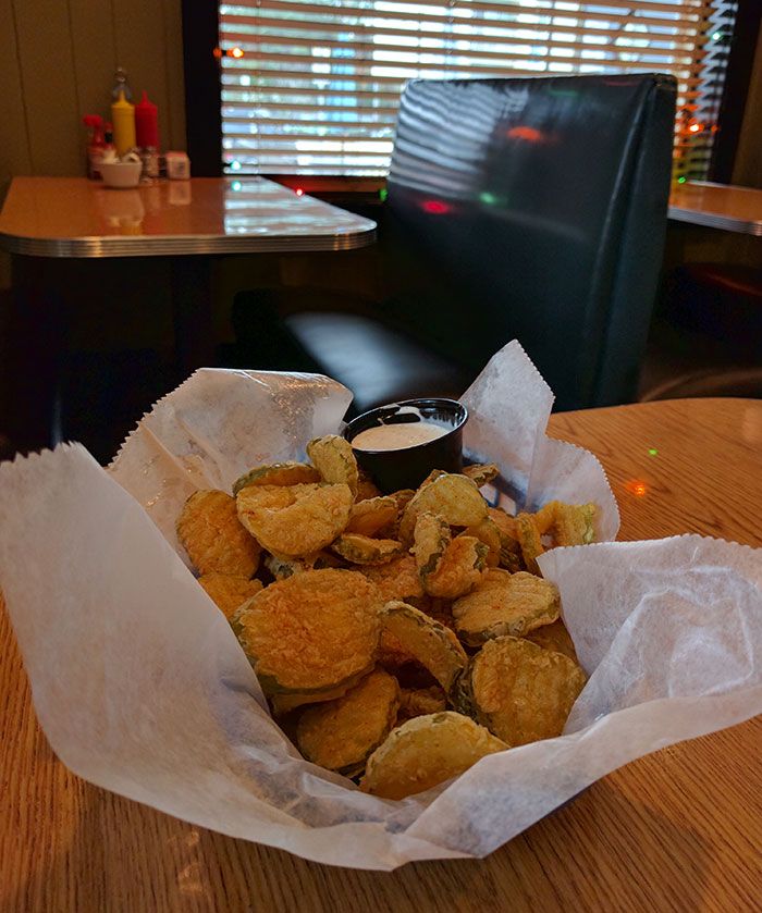 diamond-fried-pickle-chips