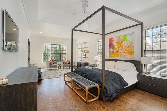 2927 Carmel Road bedroom