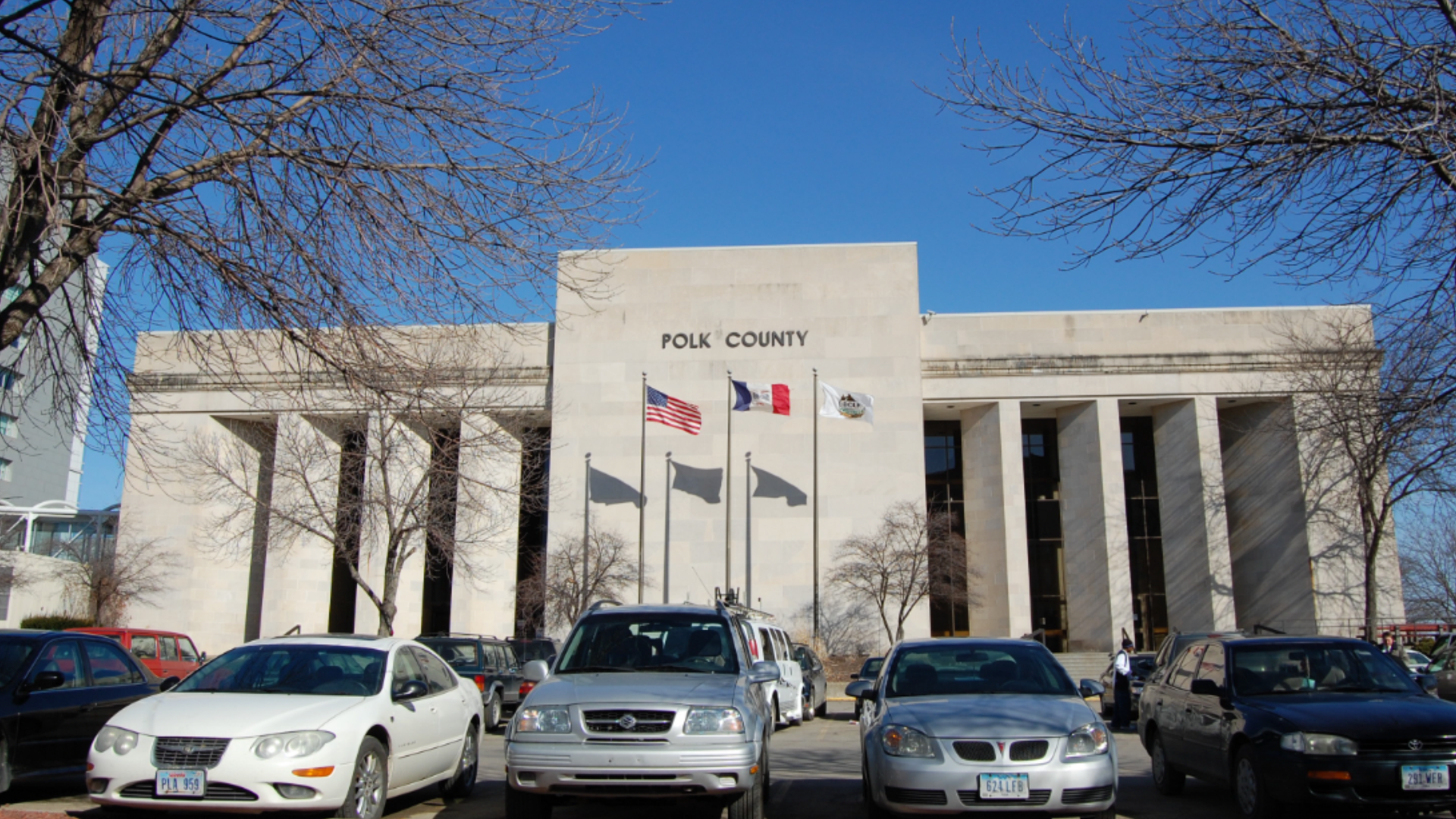 A photo of the Polk County Administration building.