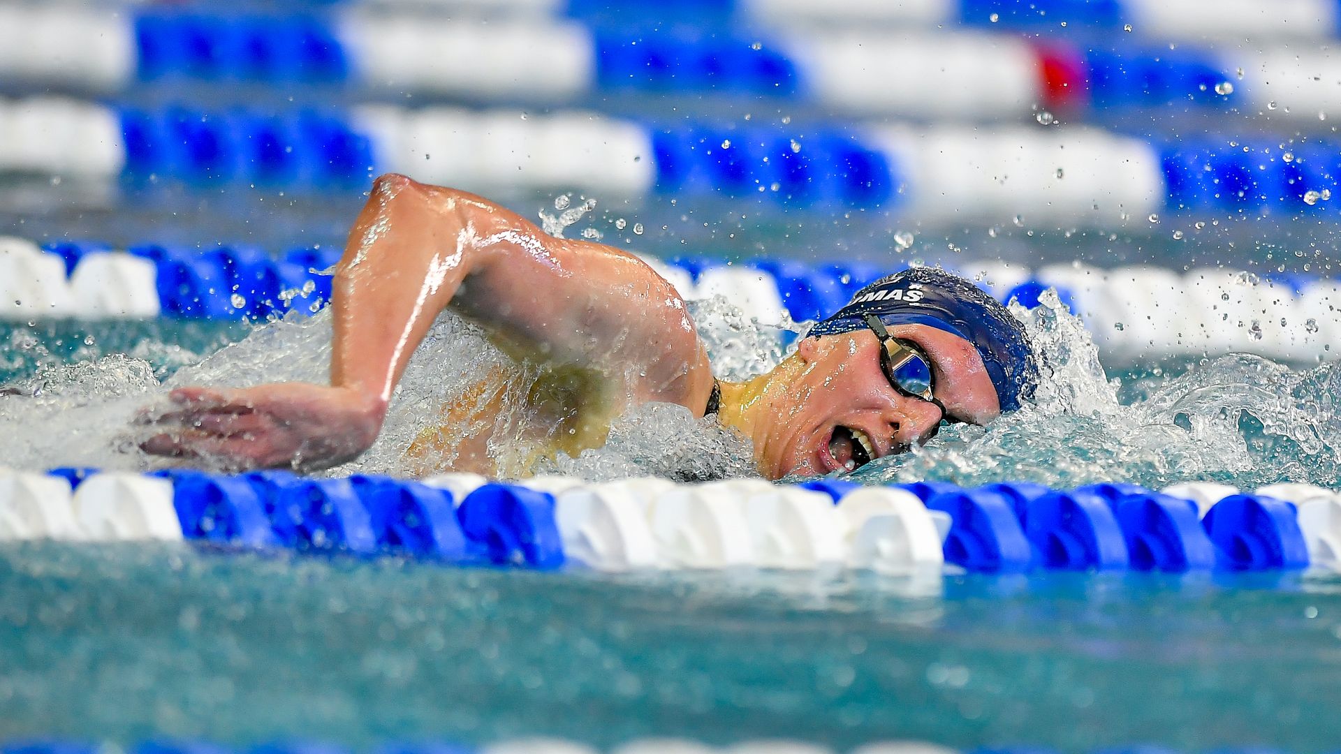 University of Pennsylvania swimmer Lia Thomas swimming