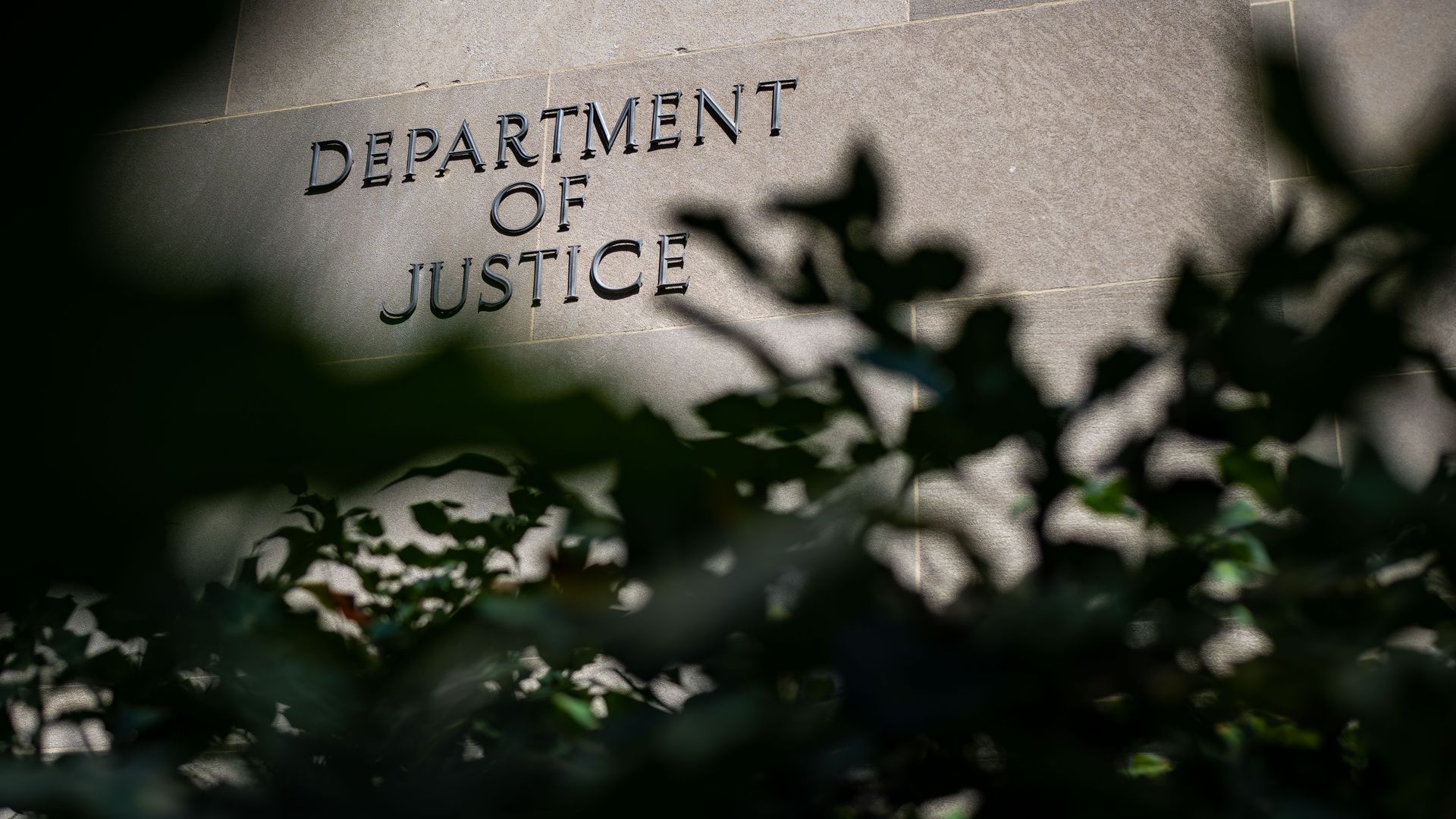 Picture of Department of Justice sign