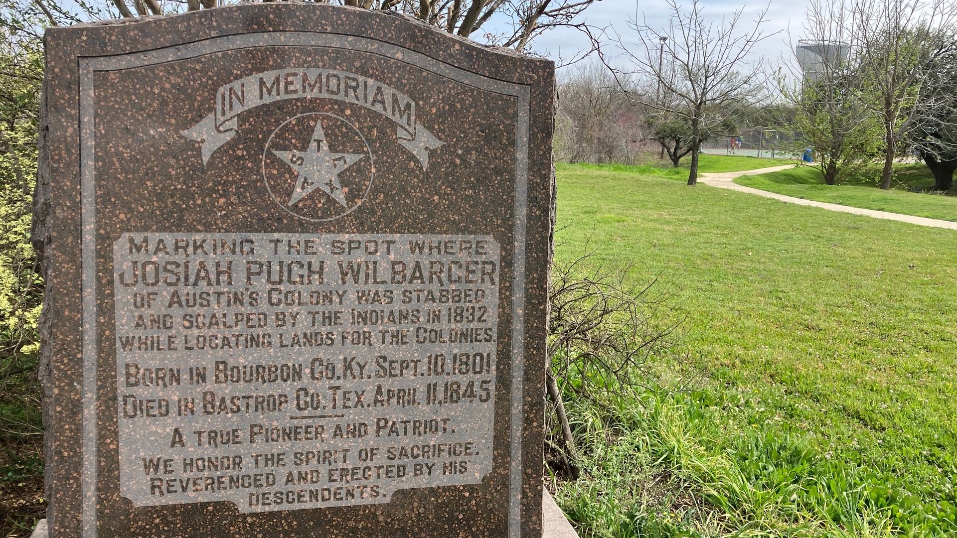A monument in East Austin that has neighbors want removed.