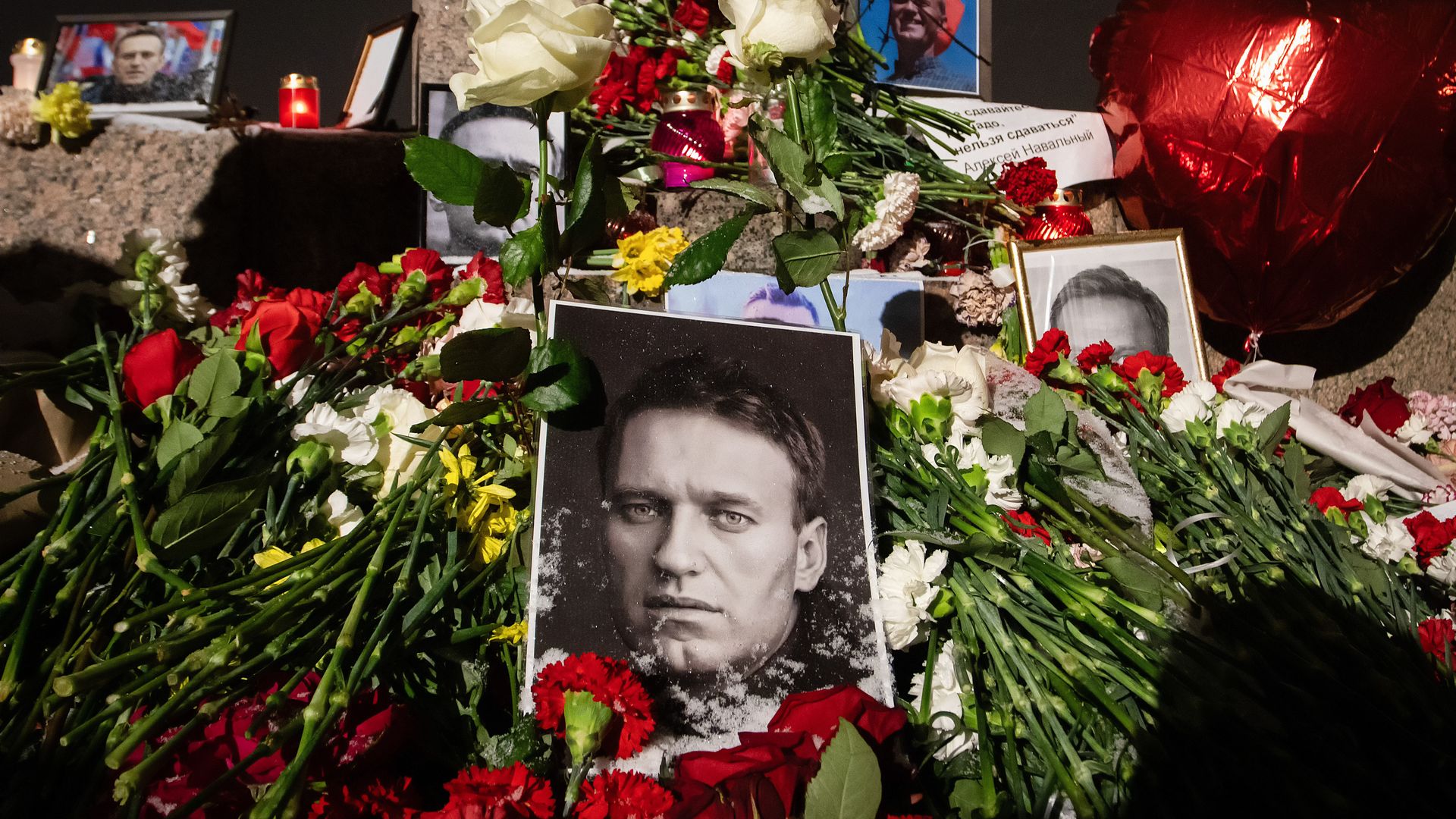 A spontaneous memorial for Alexei Navalny in St. Petersburgh on Feb. 16.