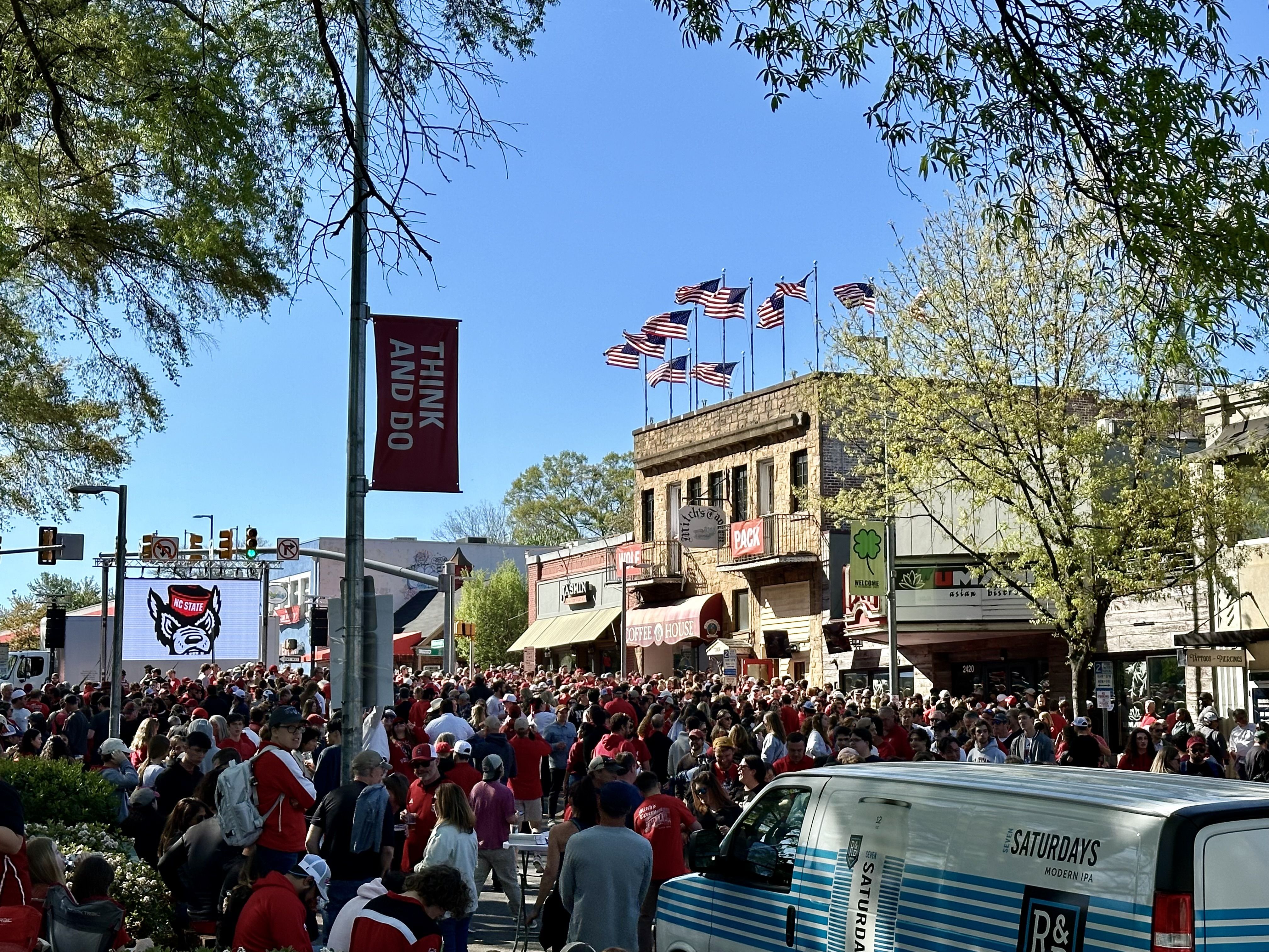 hillsborough street in Raleigh, north carolina