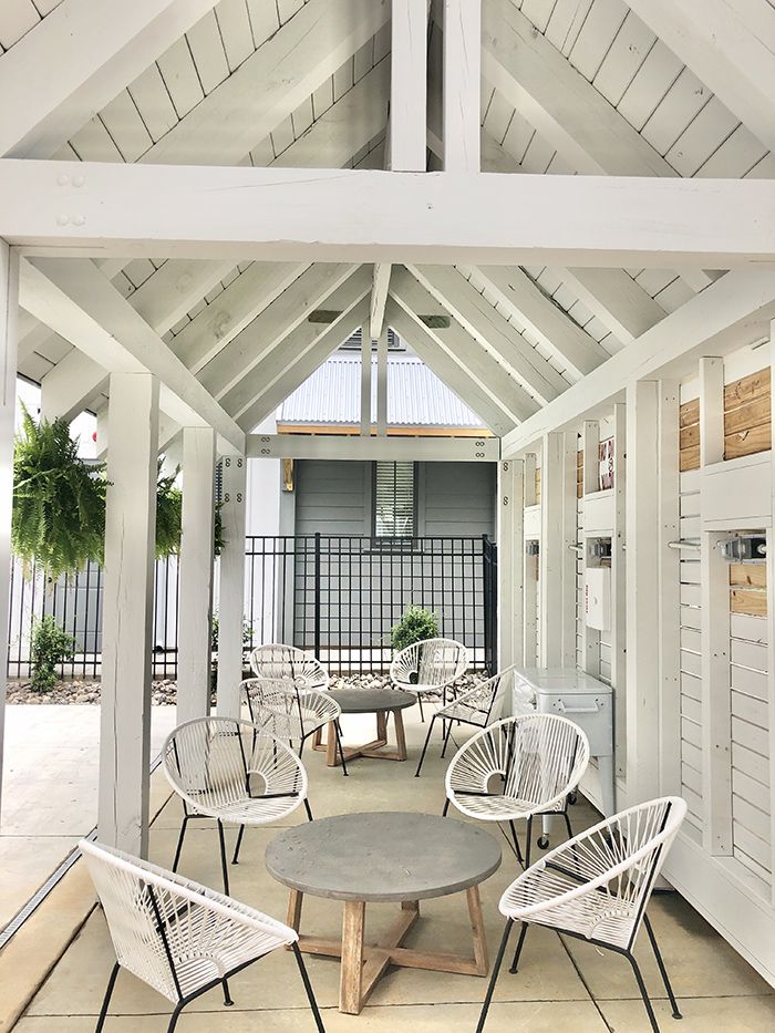 Anker Haus pool seating