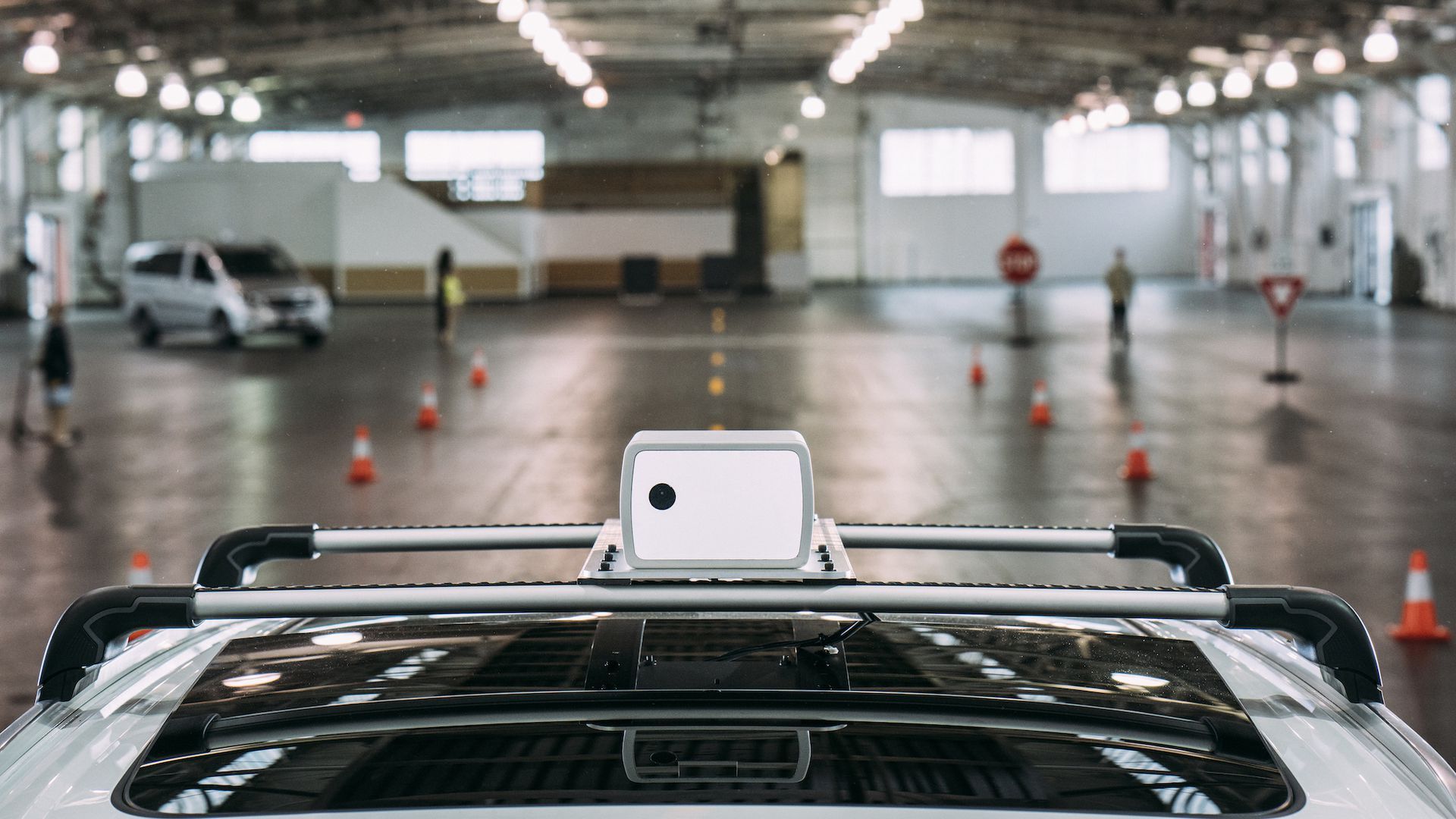 Aeva's sensor box at the top of a car.