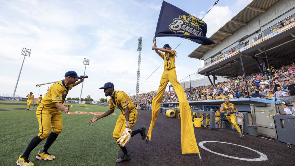 Savannah Bananas come to Indy's Victory Field in 2024 Axios Indianapolis