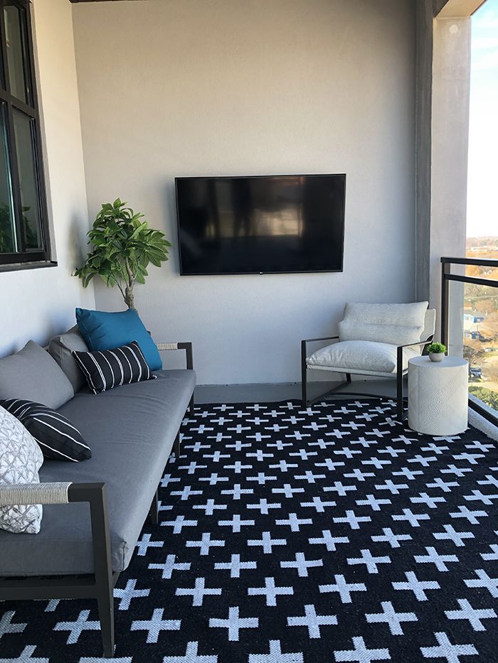 Highrise luxury apartments at the Hawk in South End now leasing for