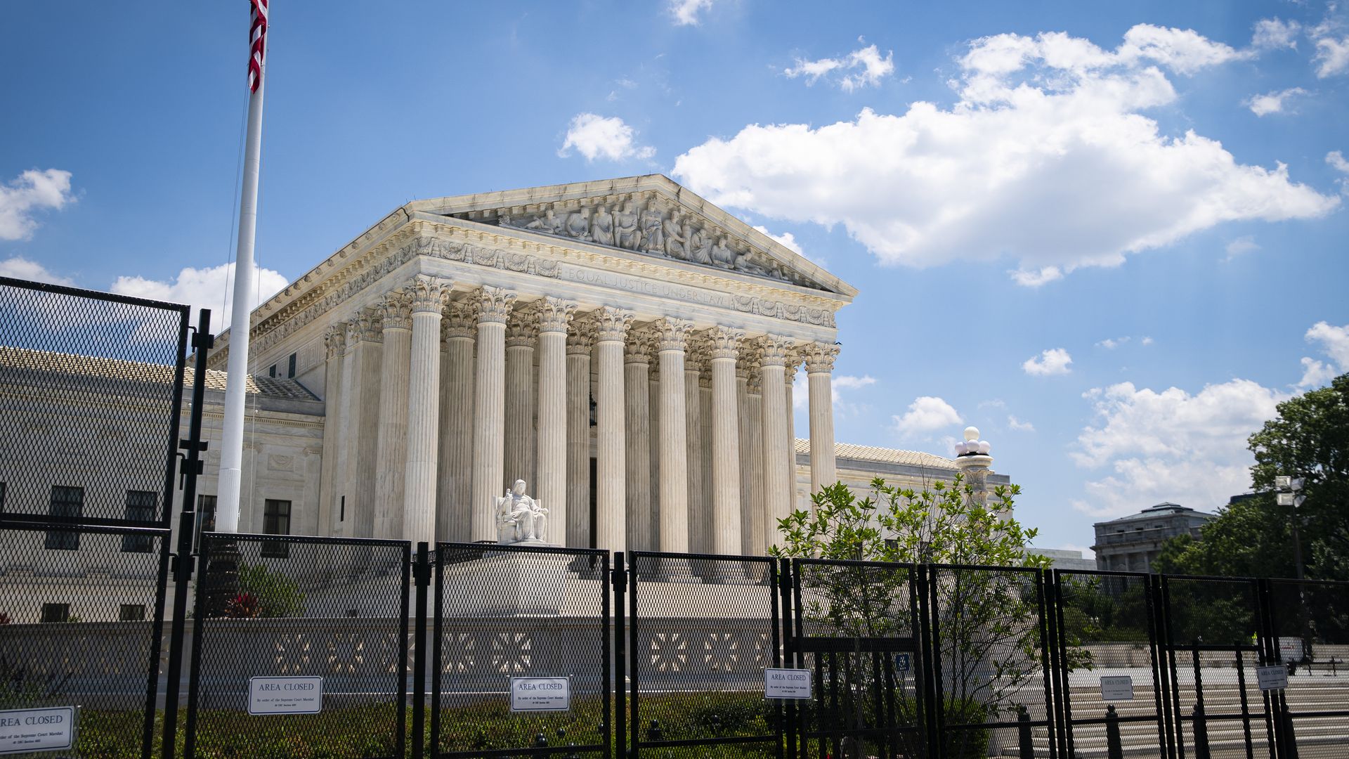 Picture of the Supreme Court building