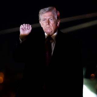 Trump to Axios: Iran deal possible by Tues., otherwise "I am blowing up everything"