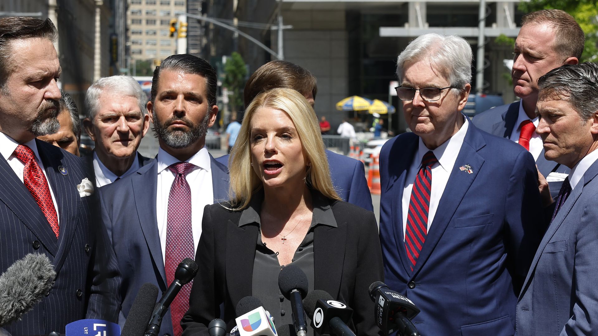 Former Florida Attorney General Pam Bondi (C) speaks during a press conference while on a break from former U.S. President Donald Trump's hush money trial outside Manhattan Criminal Court on May 21, 2024 in New York City. 