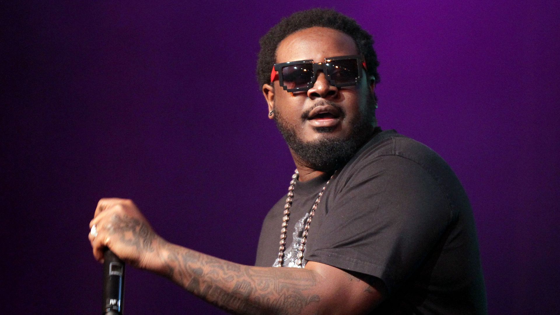 T-Pain looking sort of confused