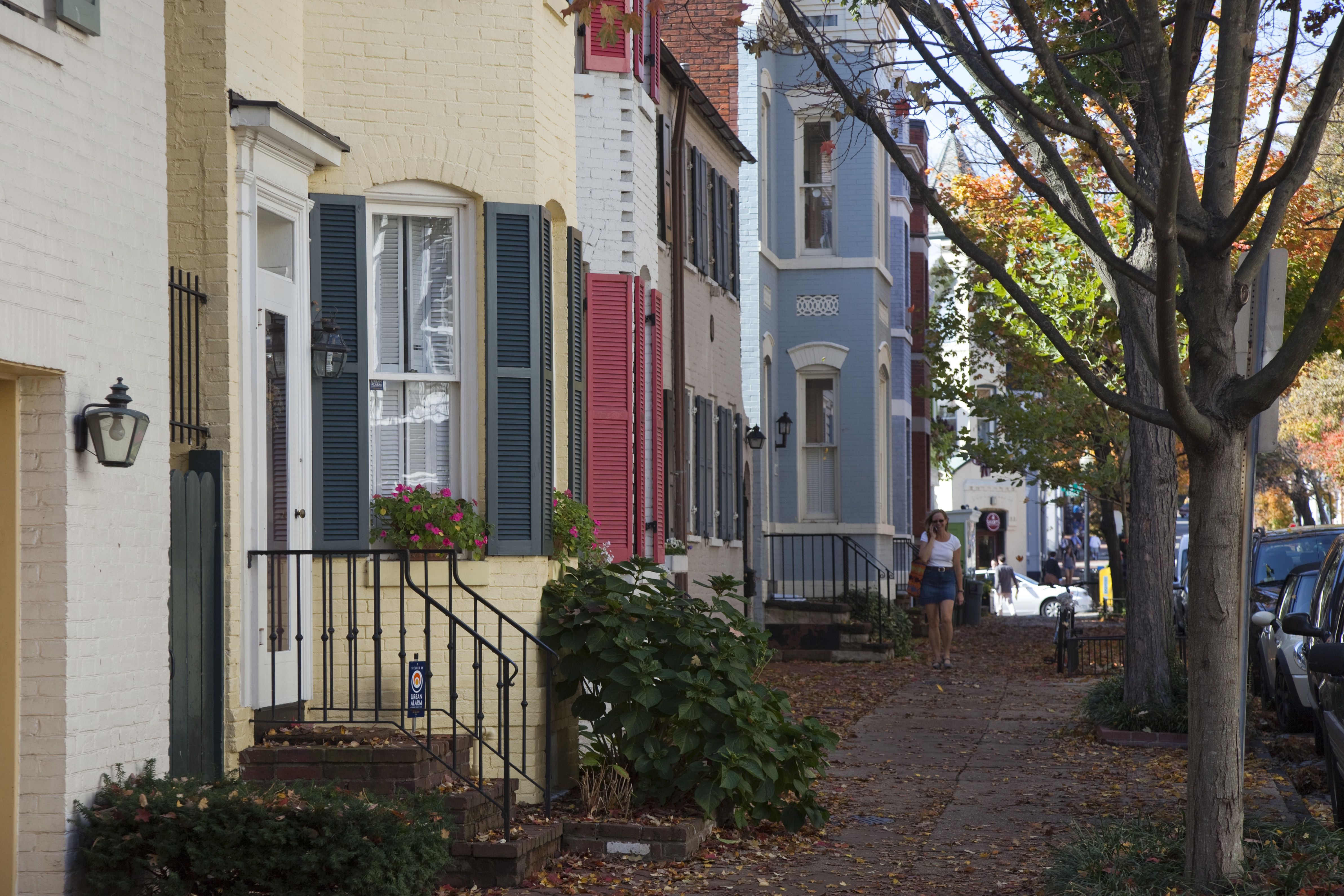 axios.com - Mimi Montgomery - D.C. buyers are using this real estate platform to get on a waitlist for unlisted homes