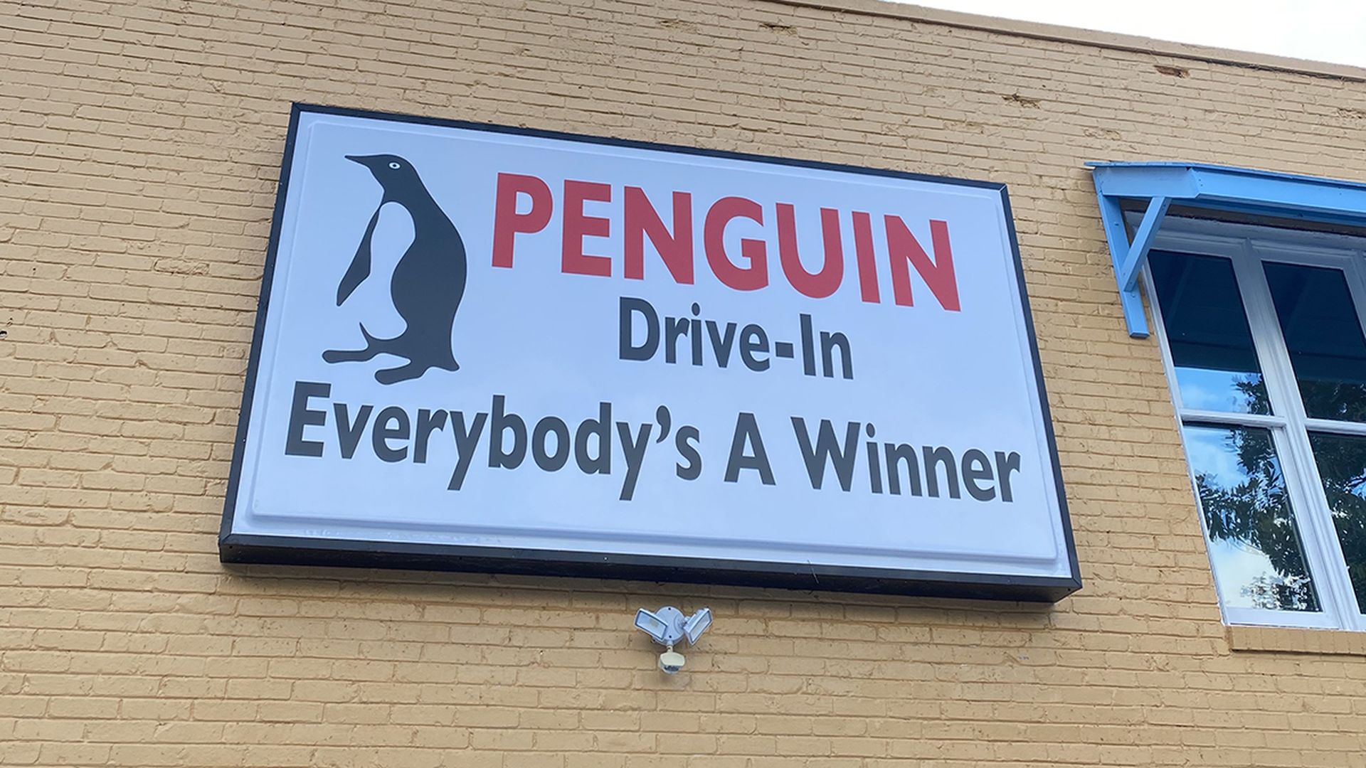 new penguin sign