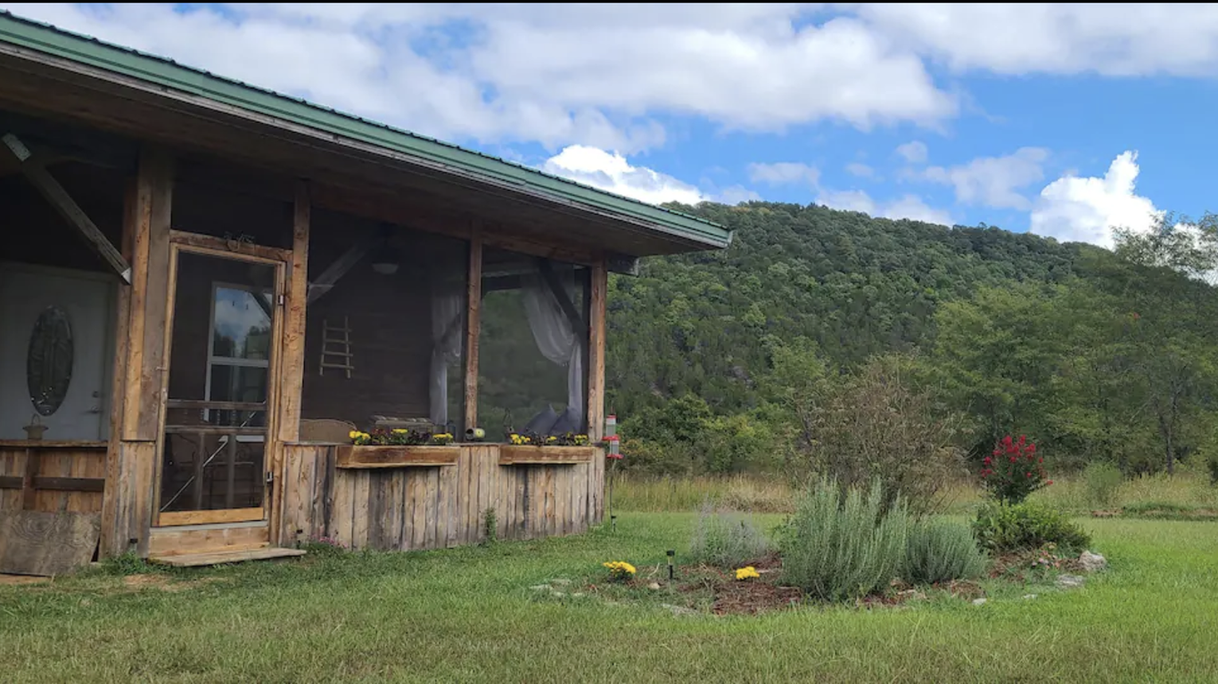 2 romantic Airbnbs in Eureka Springs Axios NW Arkansas