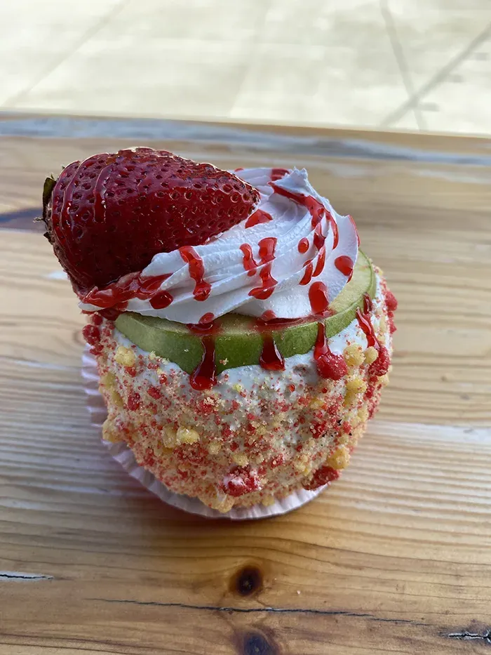 Jazzy's cheesecake stuffed apple