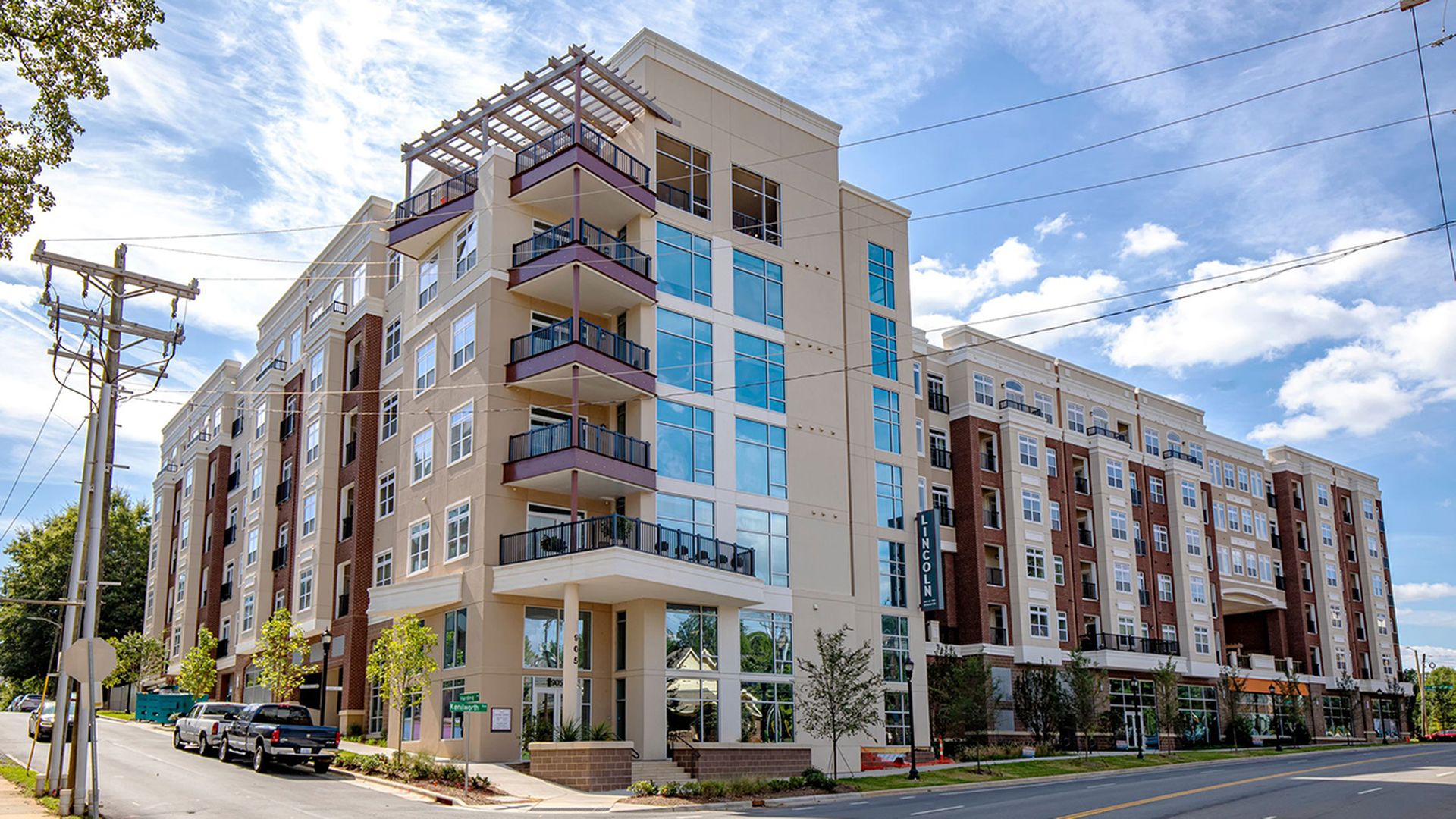 lincoln dilworth exterior