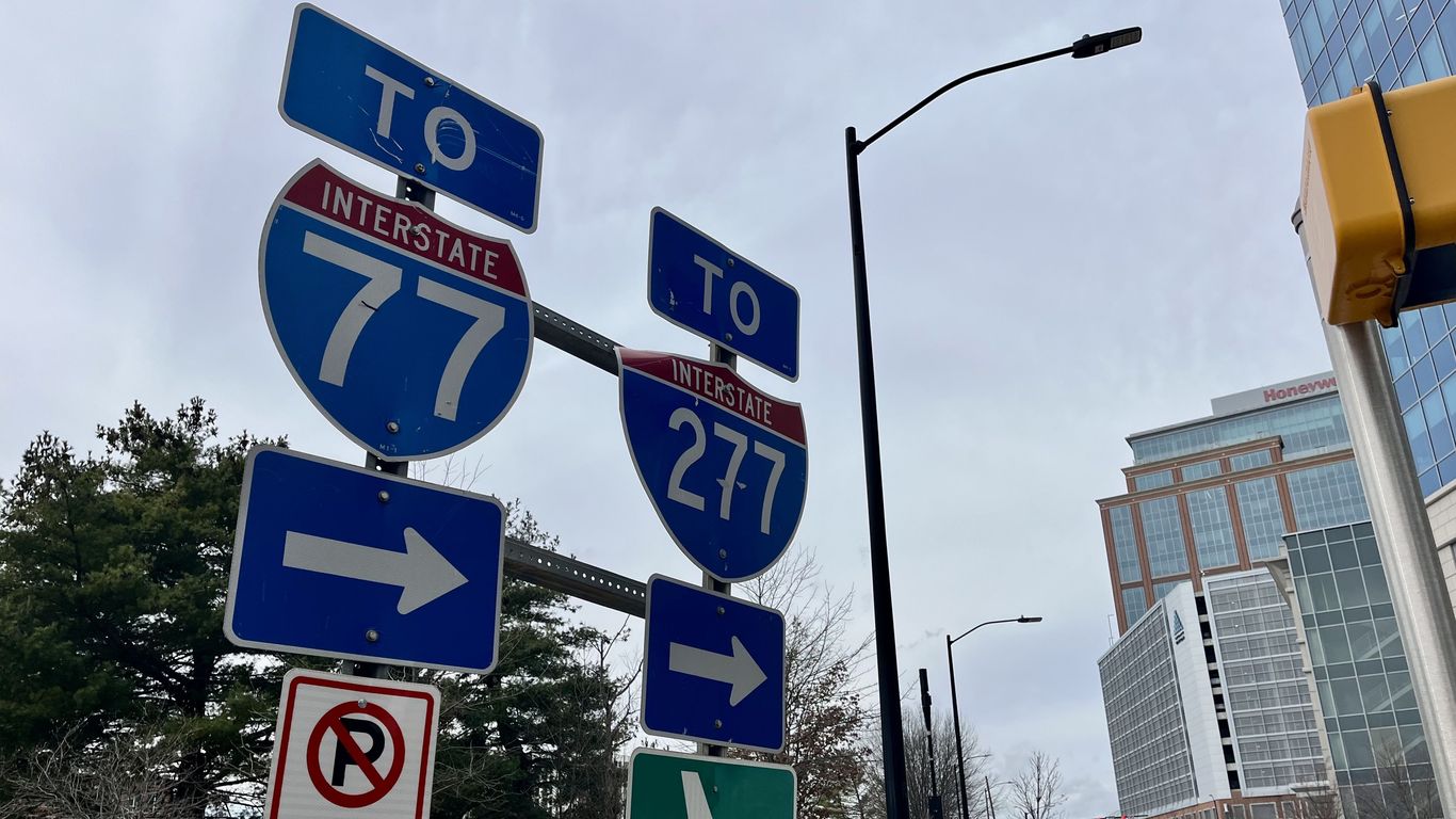 About half of Charlotteans support I-77 toll project, new poll finds