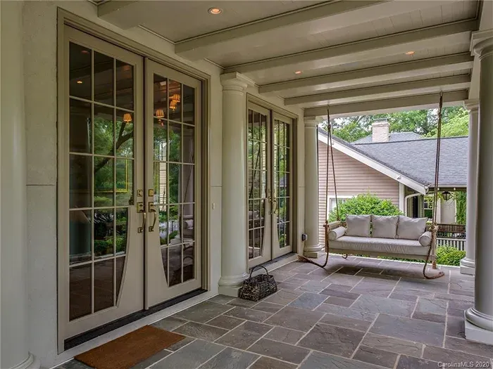 darmouth place porch