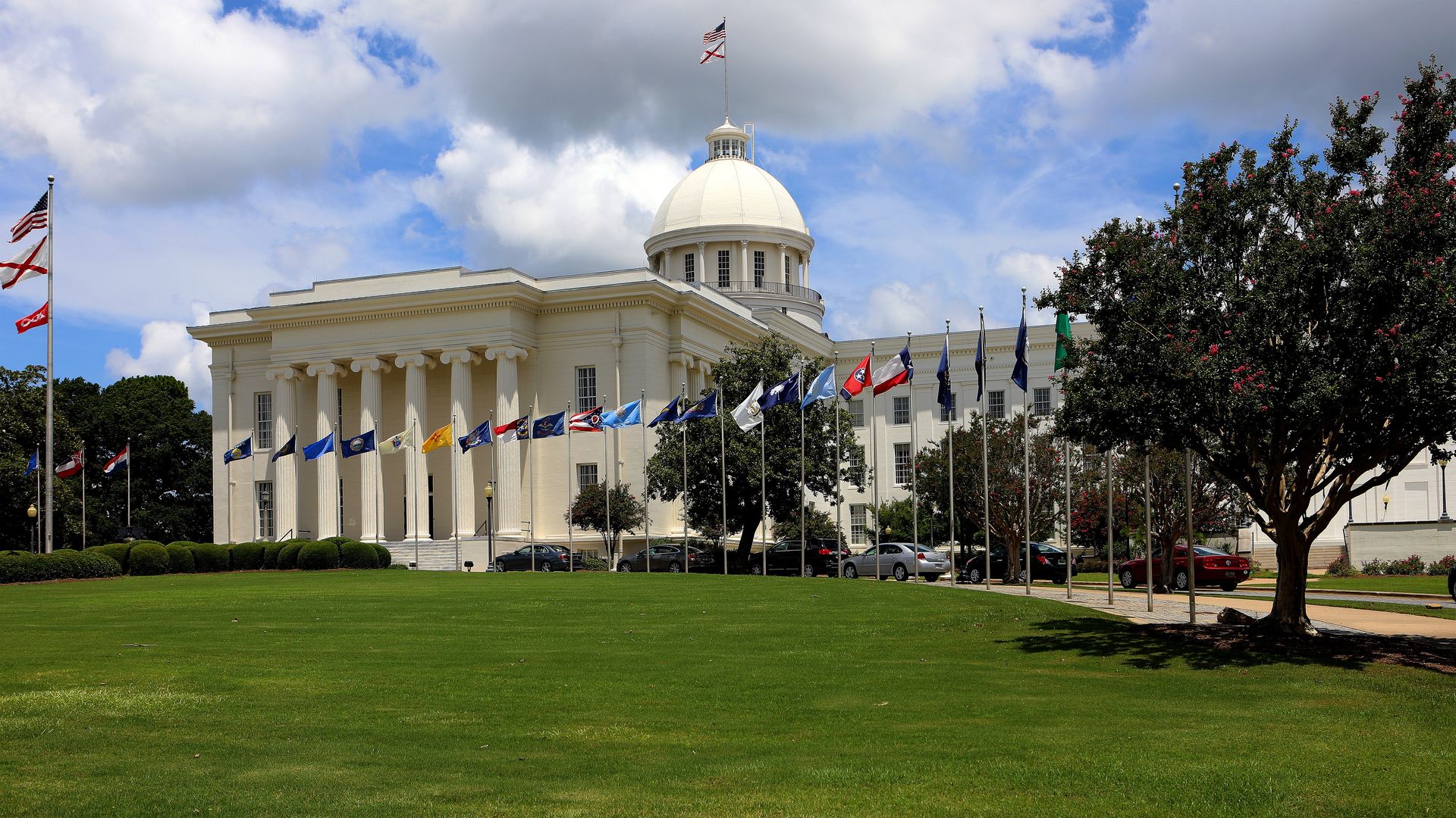 he Alabama State Capitol in Montgomery, Alabama.