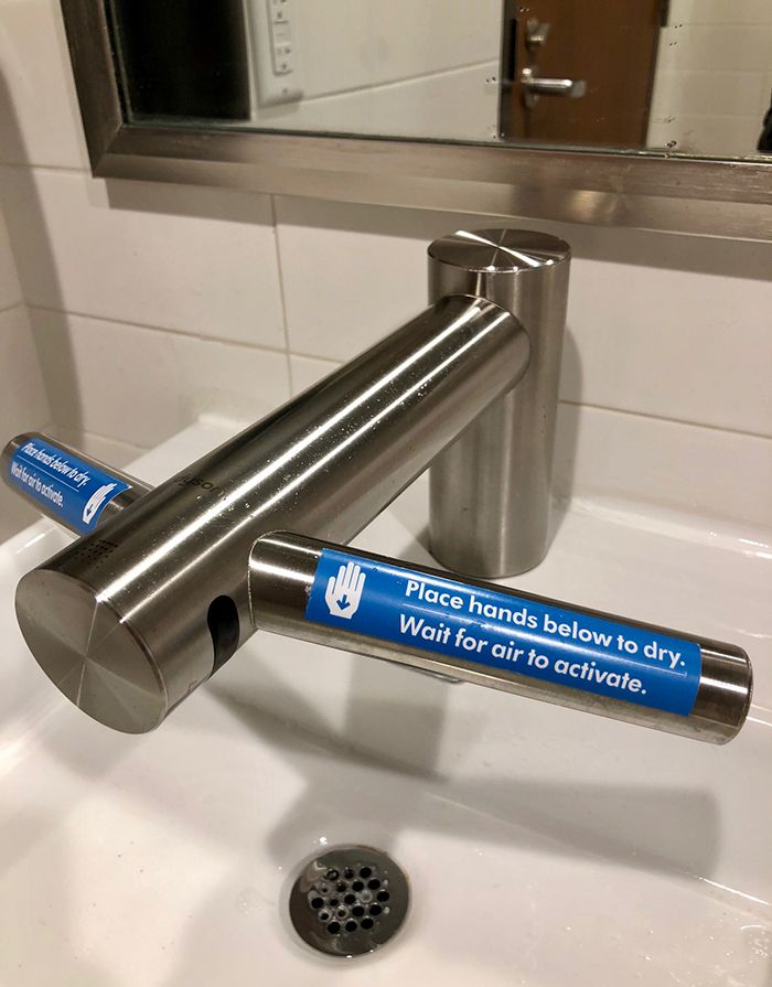 hand-dryer-at-holler-and-dash-charlotte