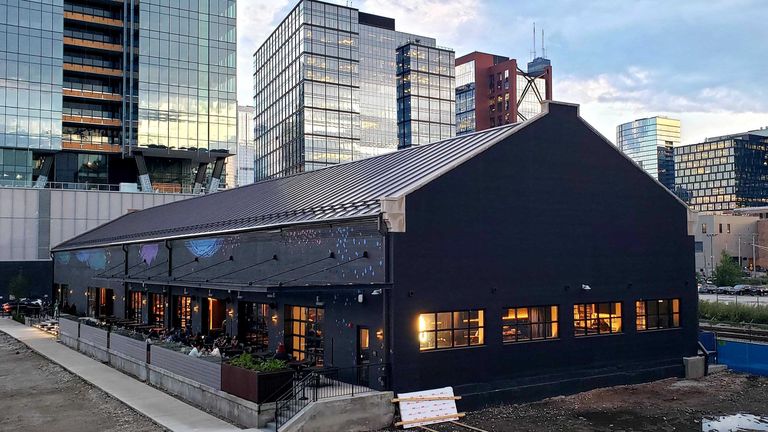 chicago-s-guinness-brewery-opens-in-fulton-market-what-to-eat-drink