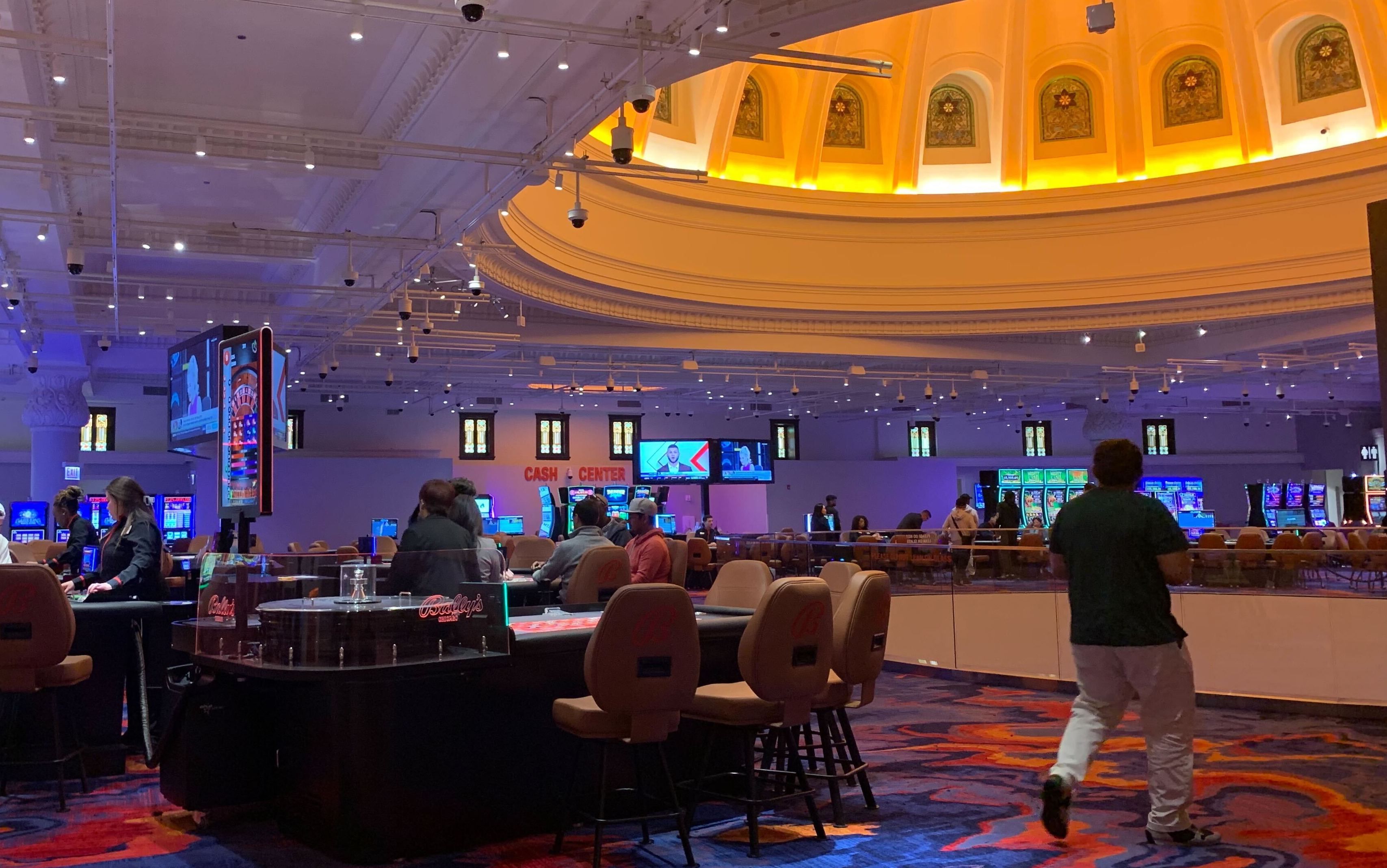 Bally's Chicago casino at Medinah Temple: What to expect - Axios Chicago 