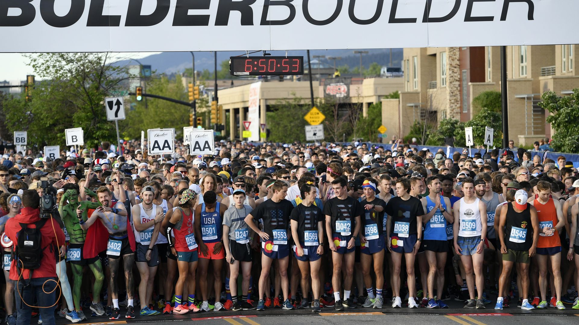 Racers line up at the start line of the Bolder Boulder in 2019. Photo: Helen H. Richardson/Denver Post via Getty Images