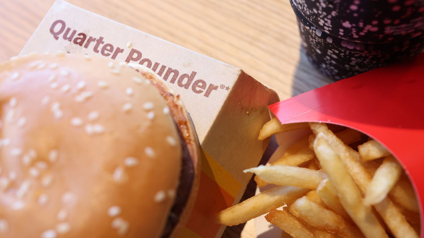 McDonald's says E. coli outbreak linked to Quarter Pounder hit sales