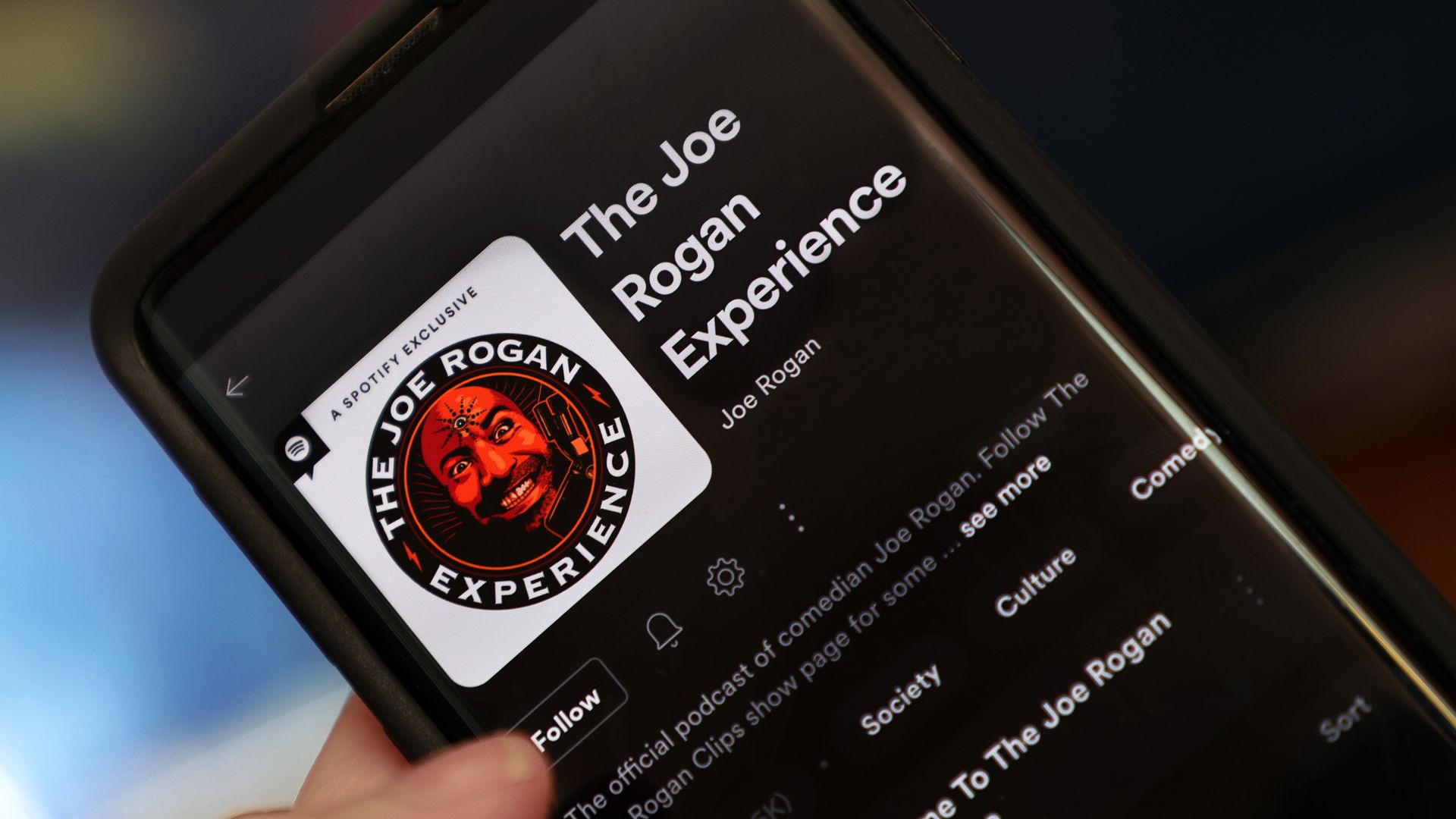 "The Joe Rogan Experience" podcast viewed on Spotify's mobile app.