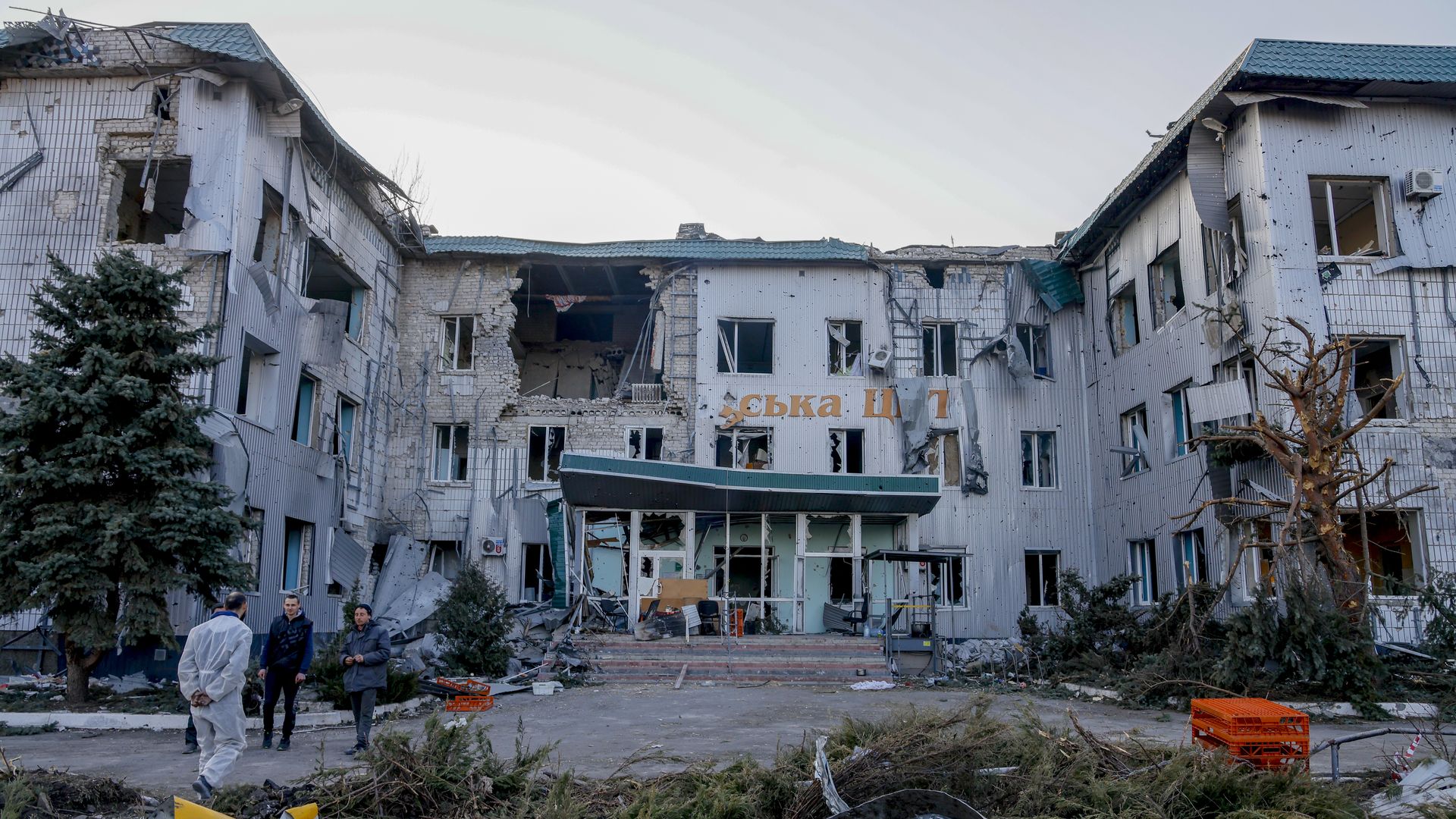 Picture of a destroyed Ukrainian hospital