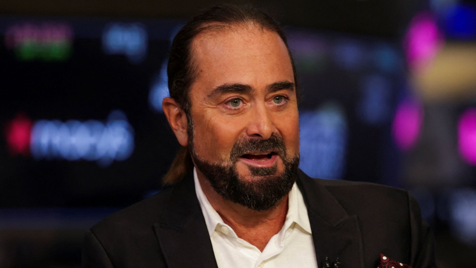 David Zervos, Chief Market Strategist of Jefferies LLC, speaks during an interview with CNBC on the floor at the New York Stock Exchange (NYSE) in New York City, U.S., September 3, 2025. REUTERS/Jeenah Moon