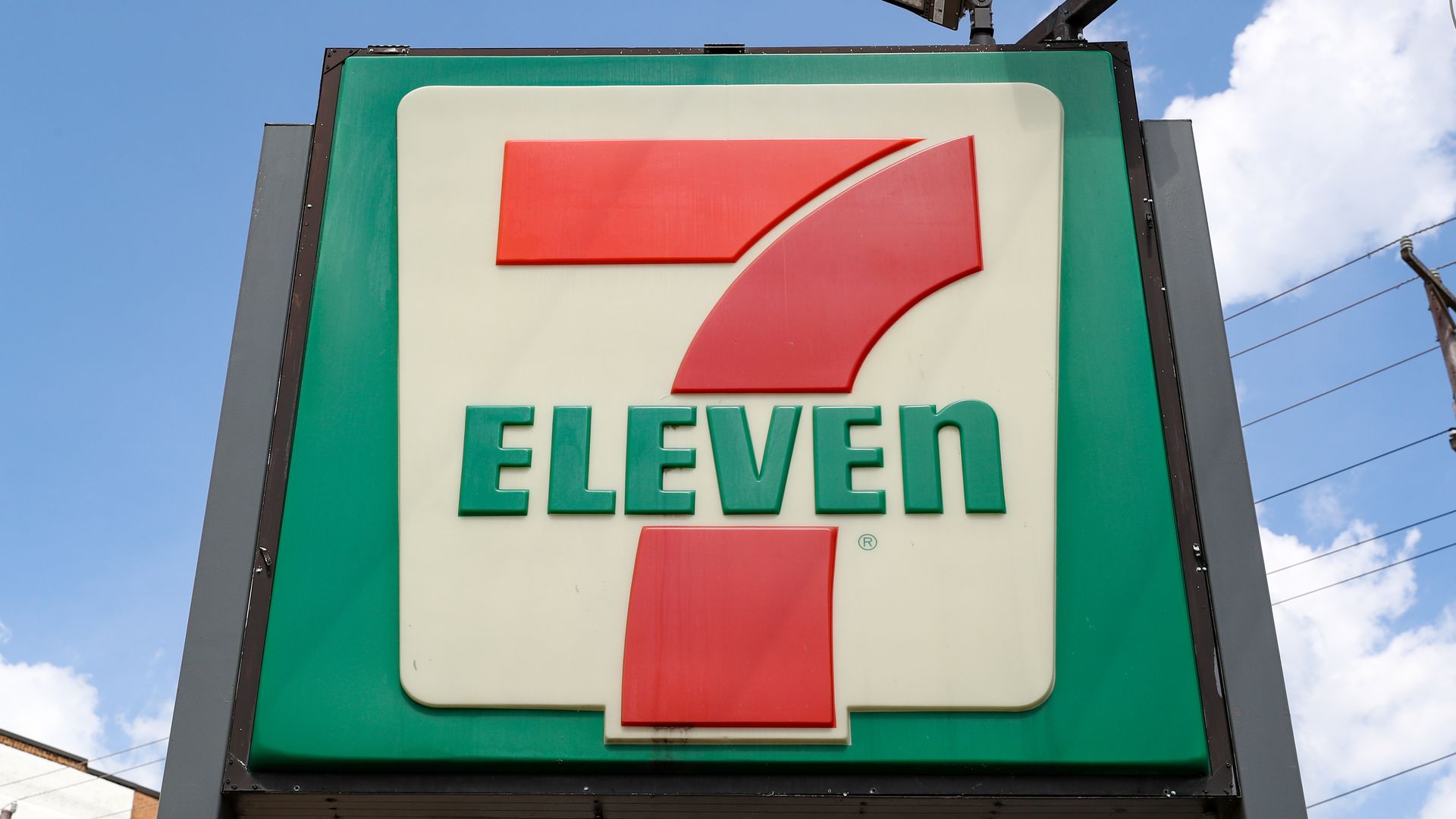 Image of a 7 eleven sign