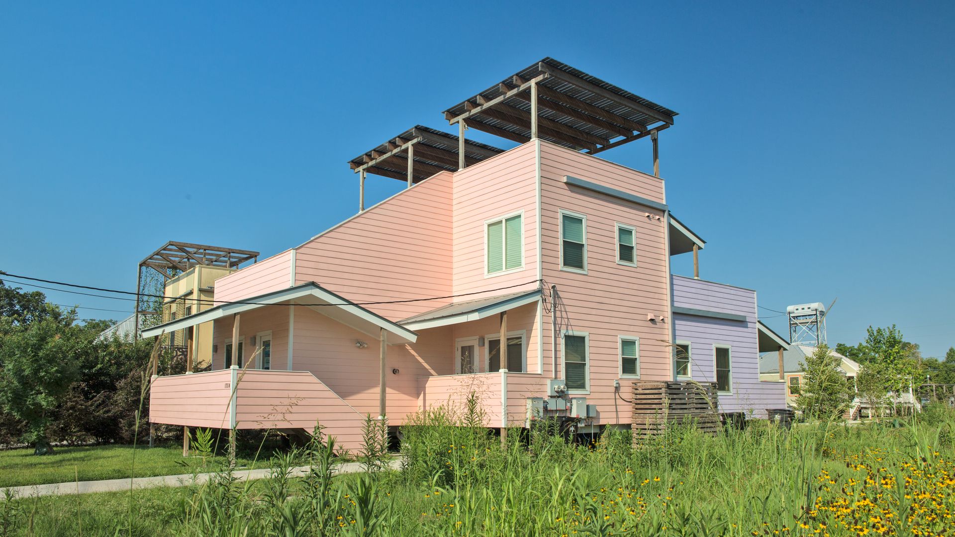 Frank Gehry's Make It Right house